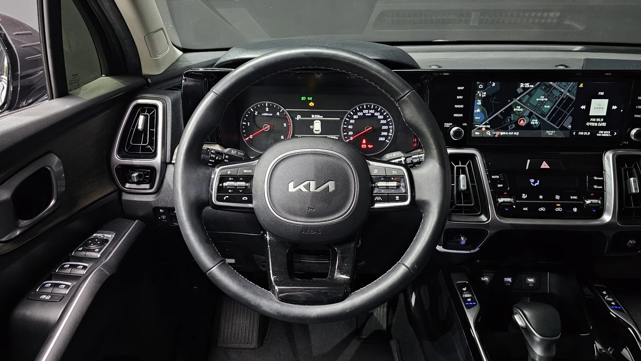 Kia Sorento Diesel 2.2 4WD Prestige, 2023 г. 72947 км. — фото 13