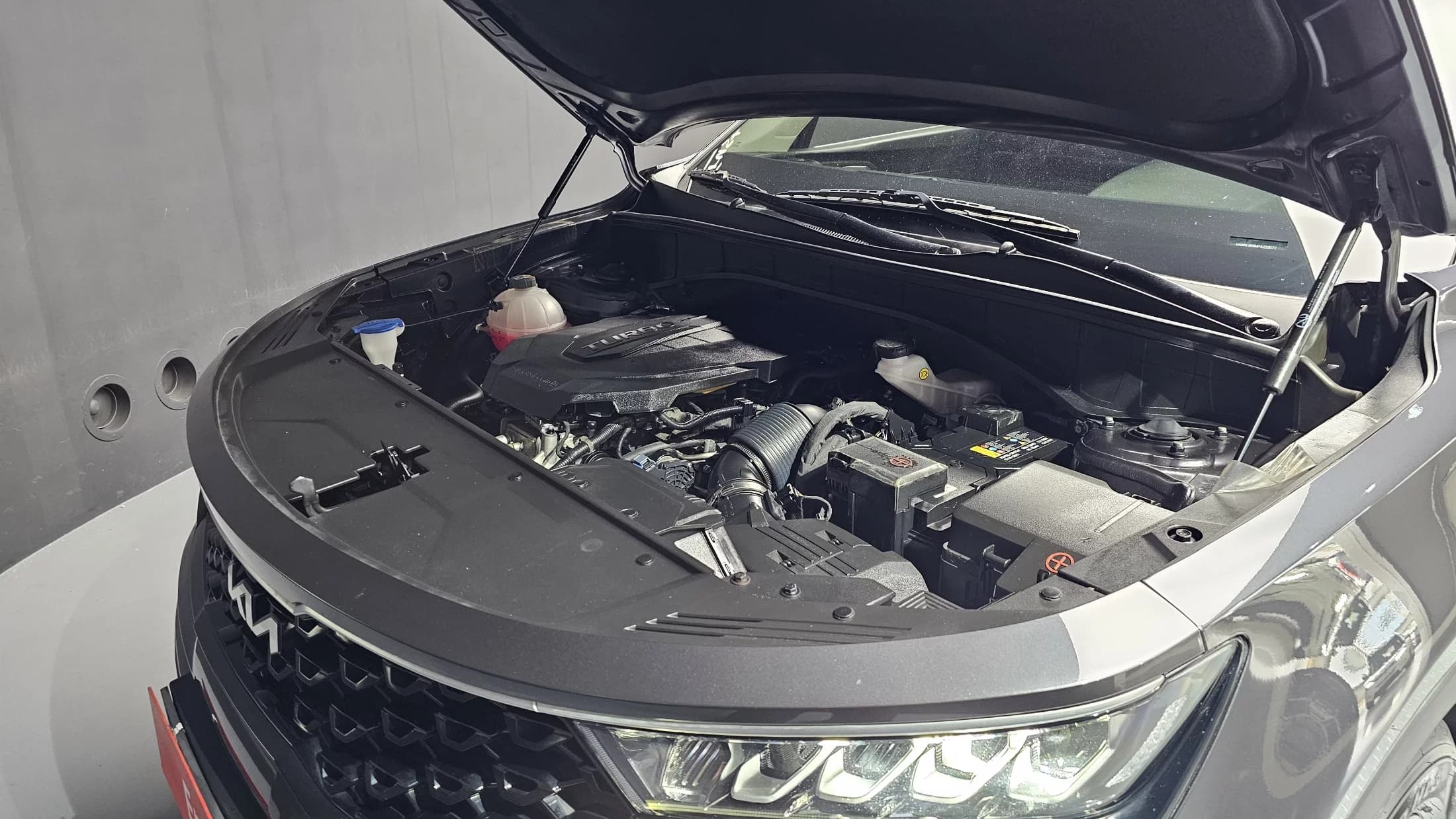 Kia Sorento Diesel 2.2 4WD Prestige, 2023 г. 72947 км. — фото 6