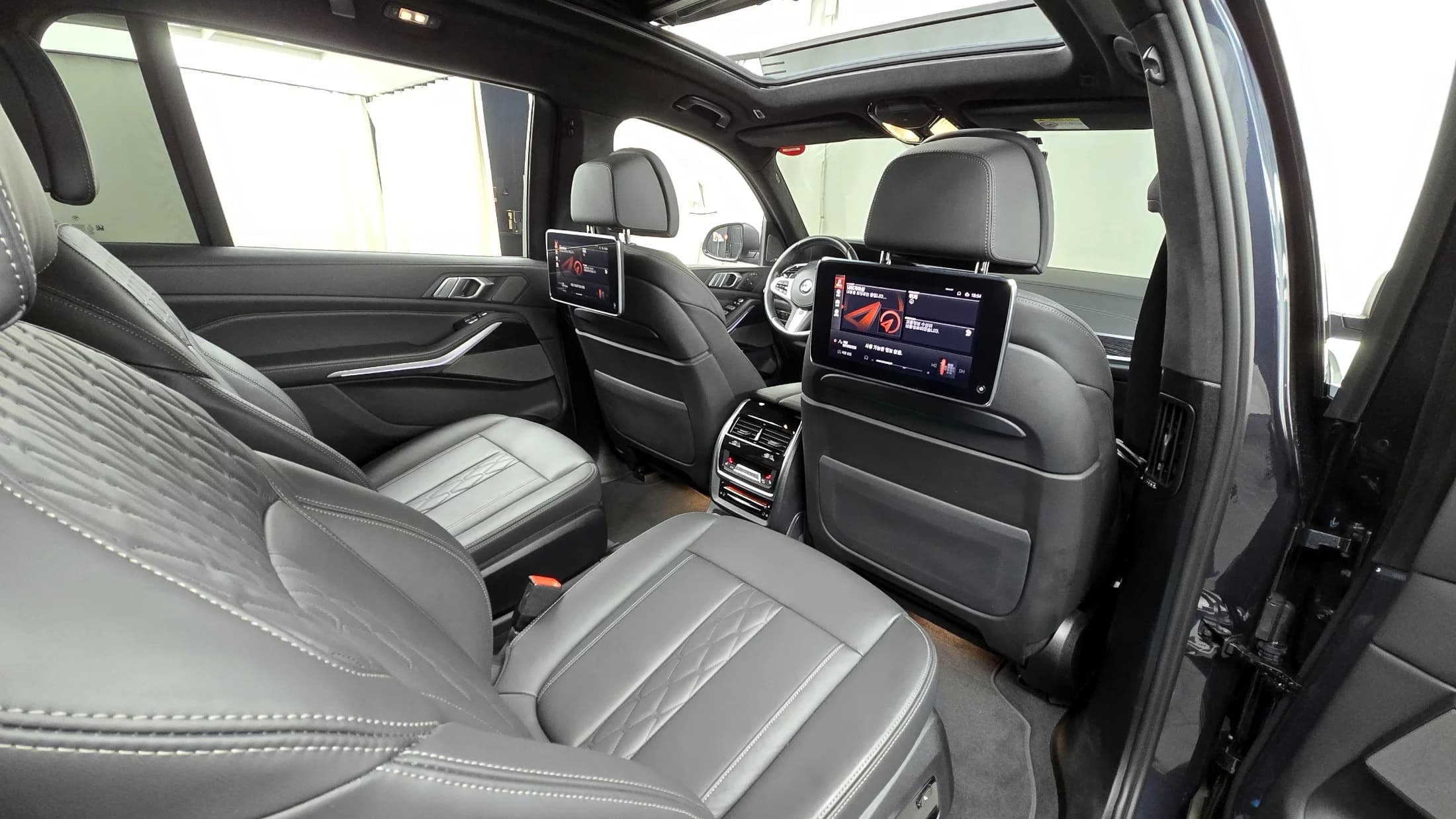 BMW X7 xDrive 40d M Sport 6STR, 2022 г. 134446 км. — фото 12