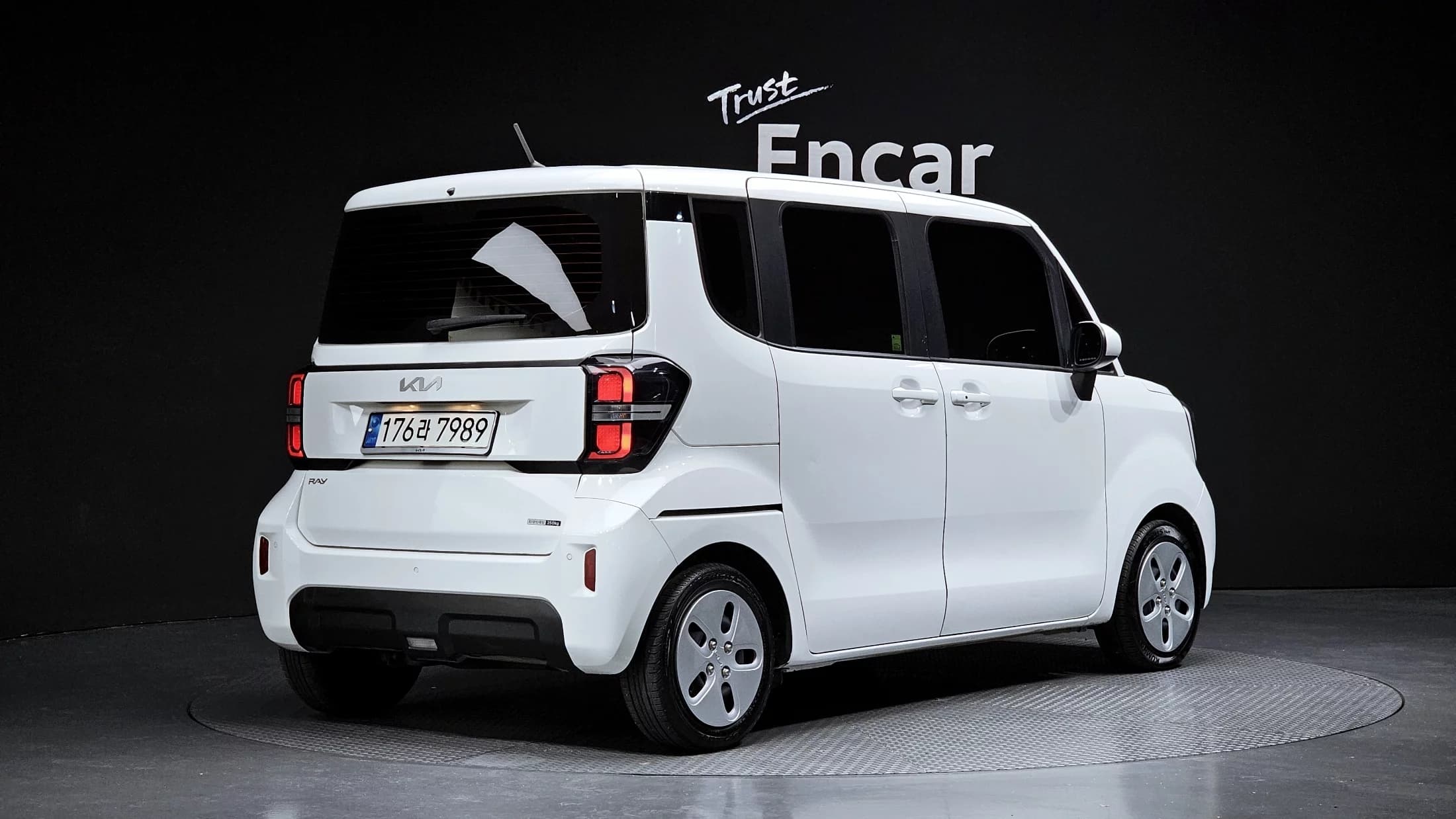 Kia RAY Van 2-Seater Prestige Special, 2022 г. 85577 км. — фото 2