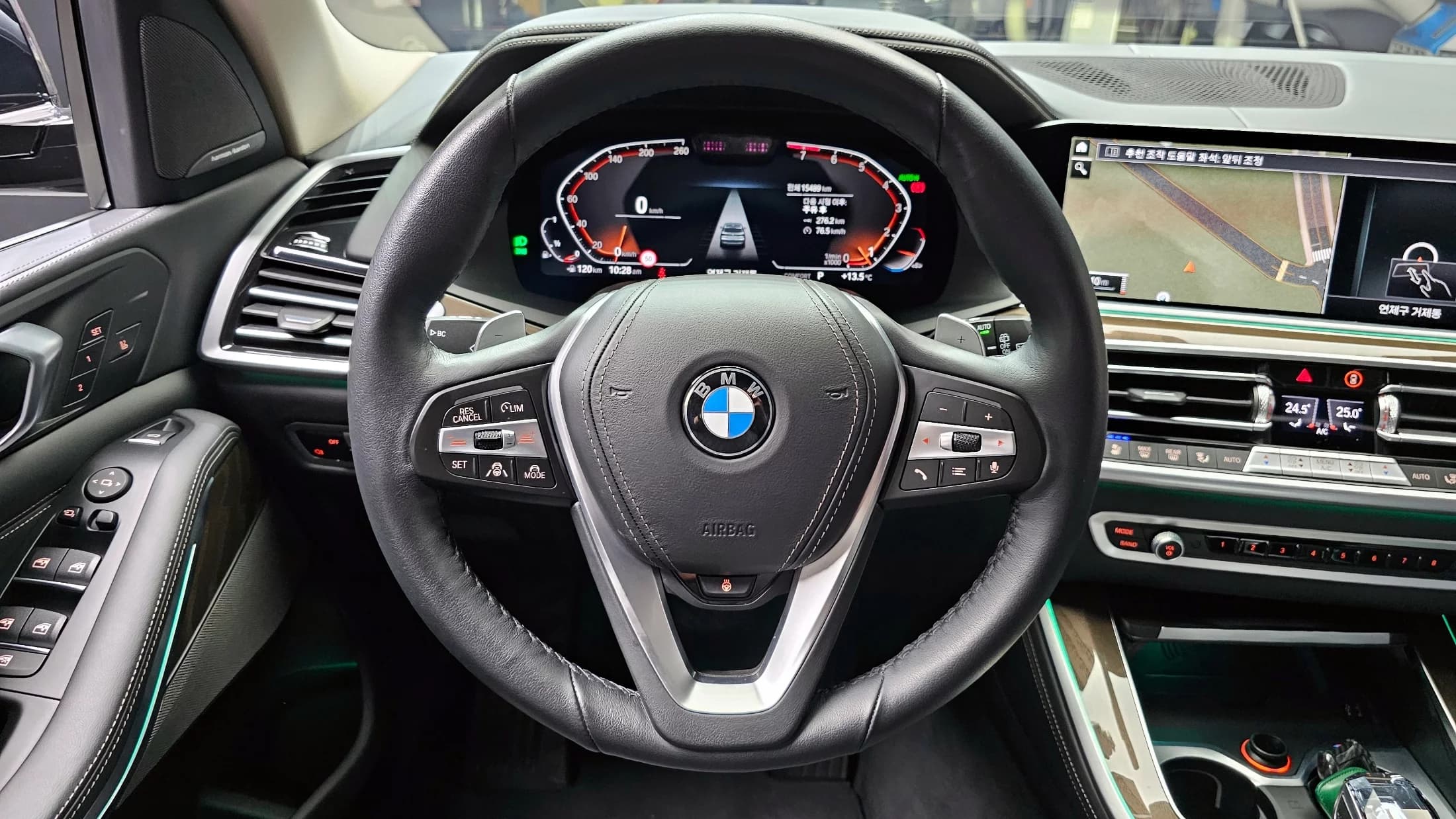 BMW X5 xDrive 40i xLine, 2023 г. 15620 км. — фото 14