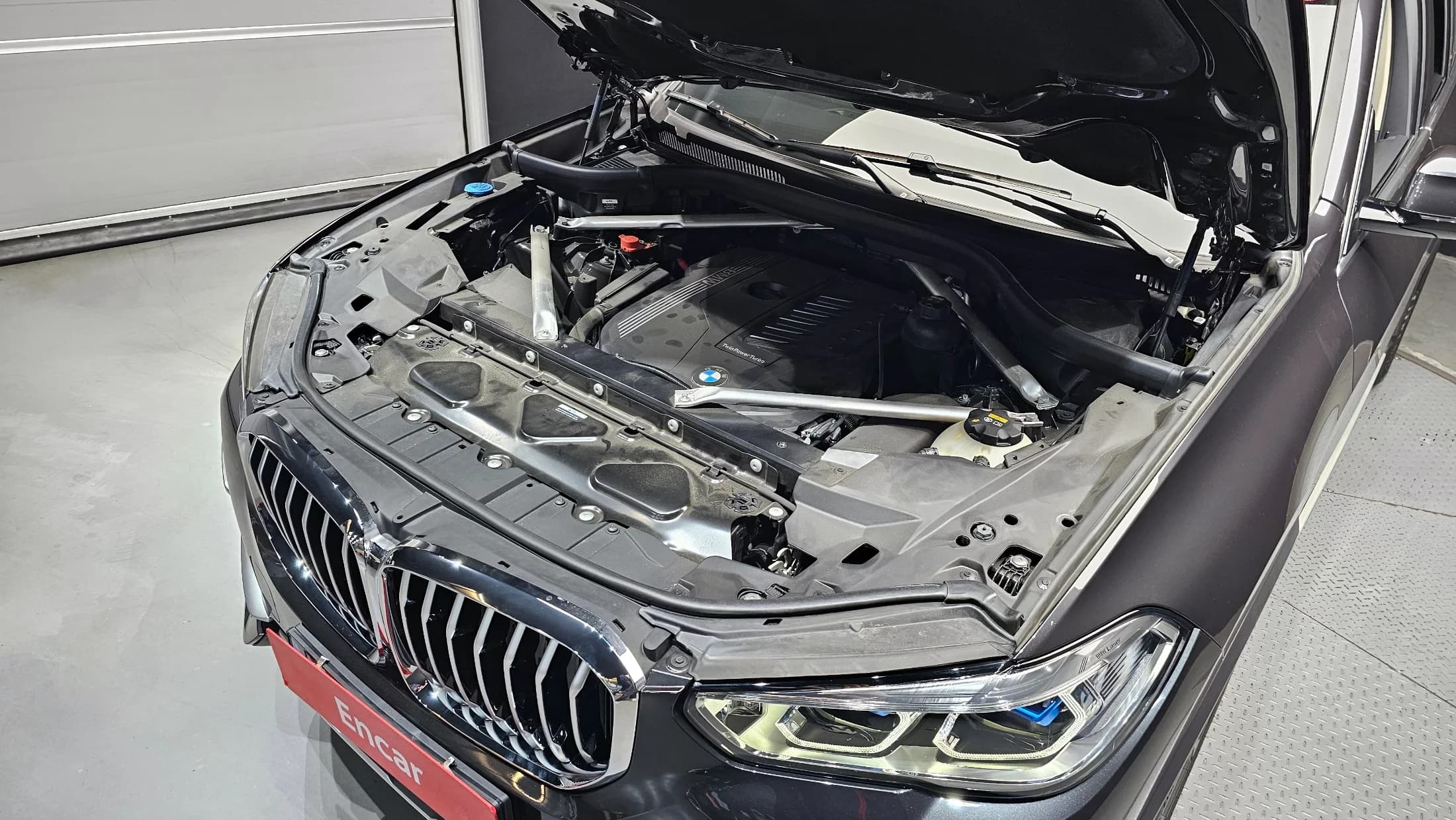 BMW X5 xDrive 40i xLine, 2023 г. 15620 км. — фото 6