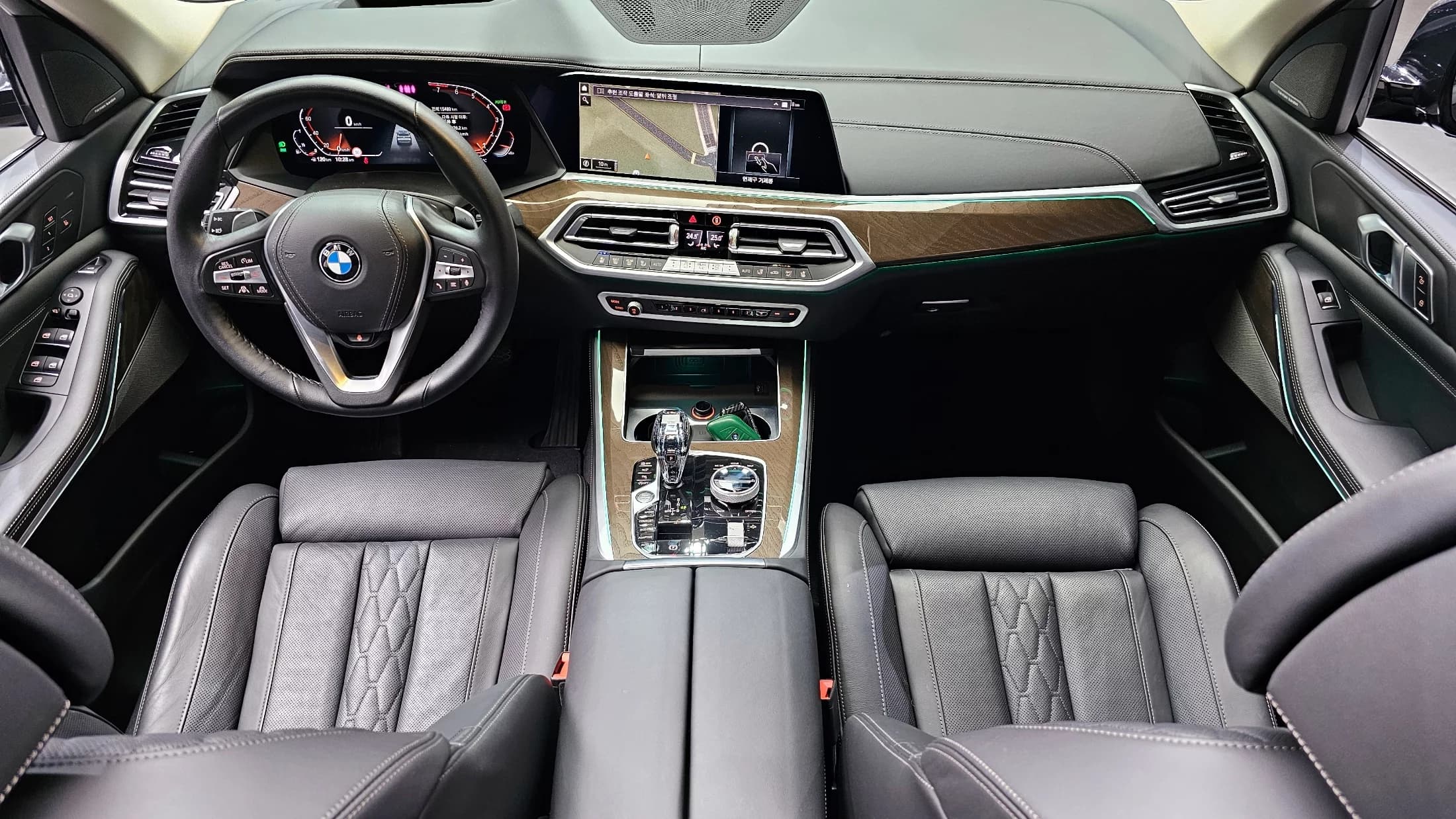 BMW X5 xDrive 40i xLine, 2023 г. 15620 км. — фото 7