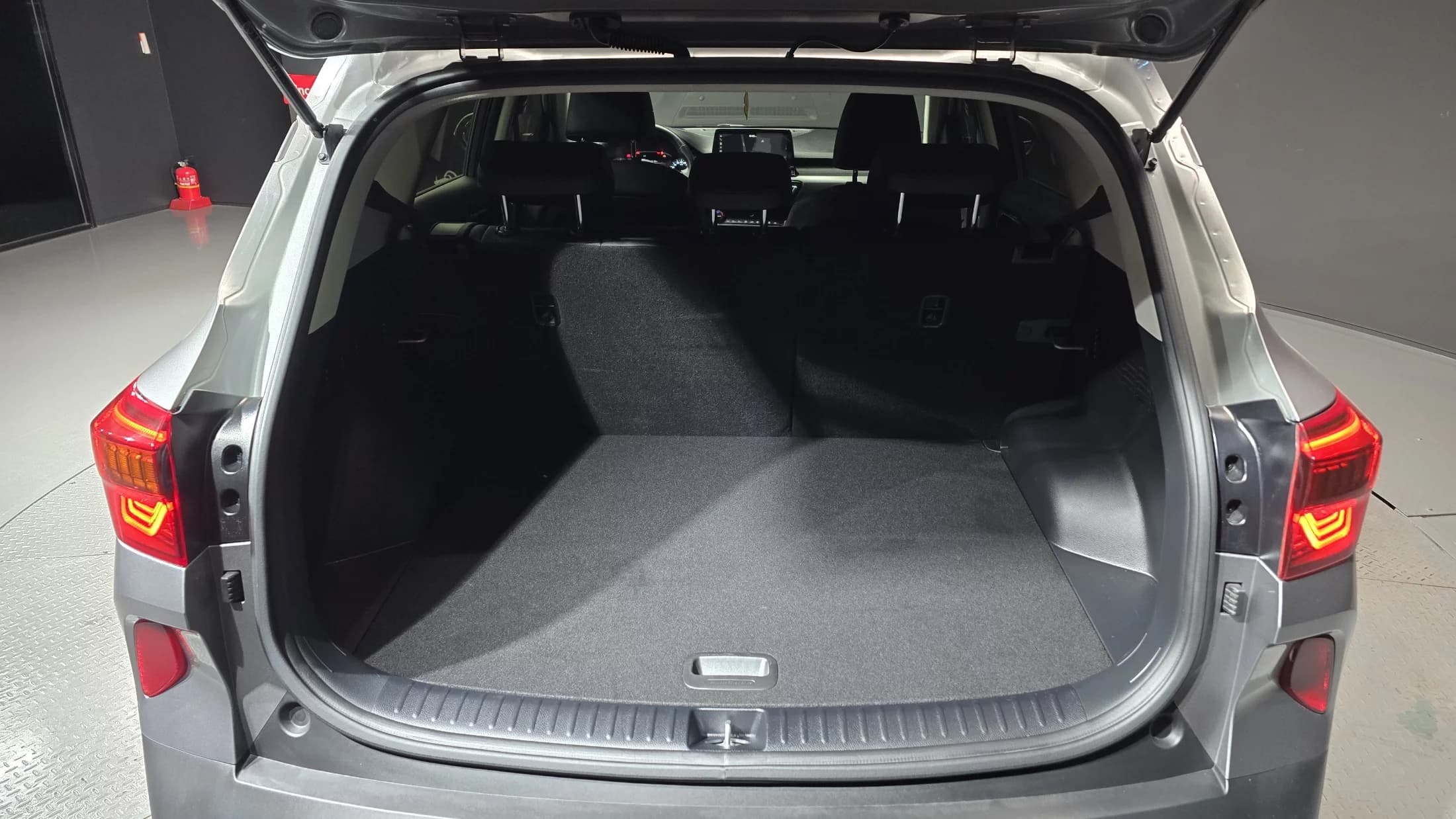 Kia Seltos Gasoline 1.6 Turbo 2WD Prestige, 2022 г. 54381 км. — фото 20