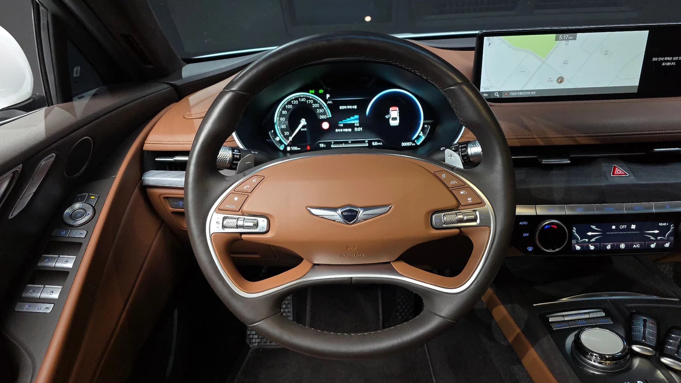 Genesis G80 Gasoline 2.5 Turbo AWD, 2023 г. 30188 км. — фото 13
