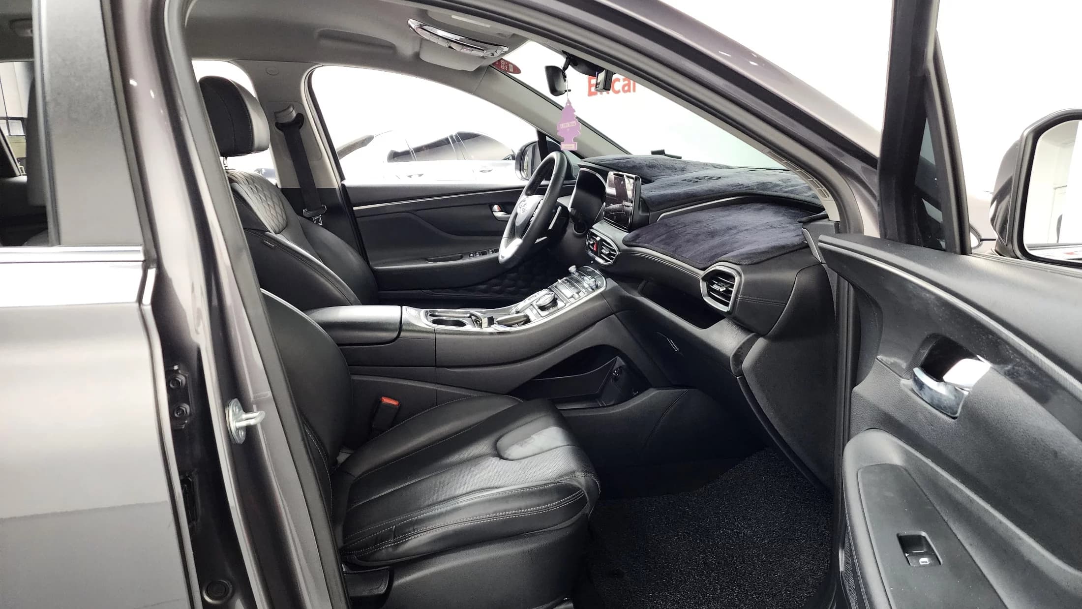 Hyundai Santa Fe Diesel 2.2 4WD Exclusive, 2023 г. 44652 км. — фото 11