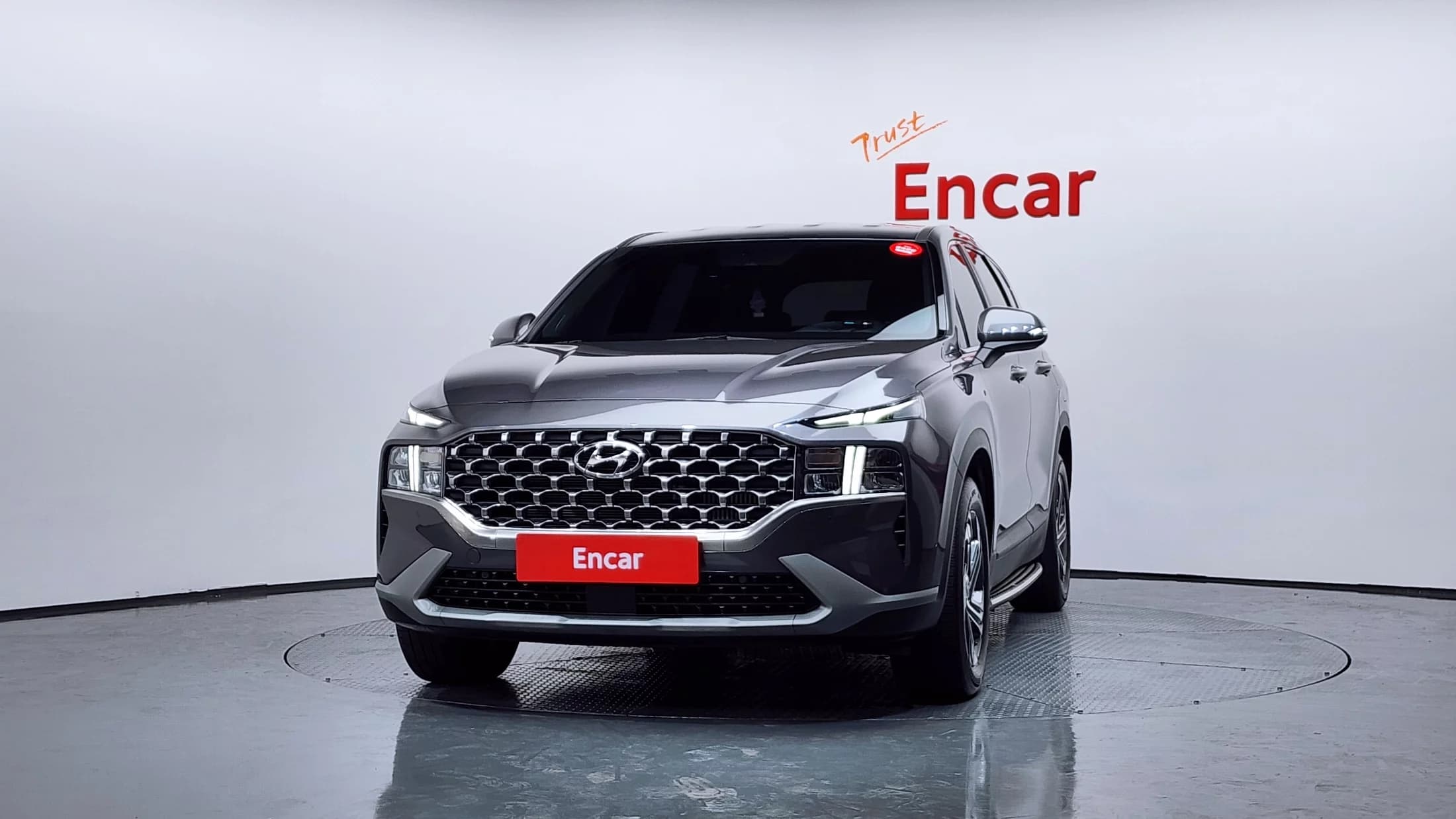 Hyundai Santa Fe Diesel 2.2 4WD Exclusive, 2023 г. 44652 км. — фото 3