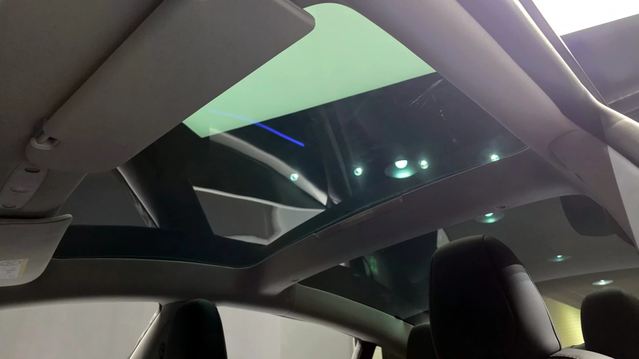 Tesla MODEL 3 RWD, электромобиль, 2025 г. 14797 км. — фото 18