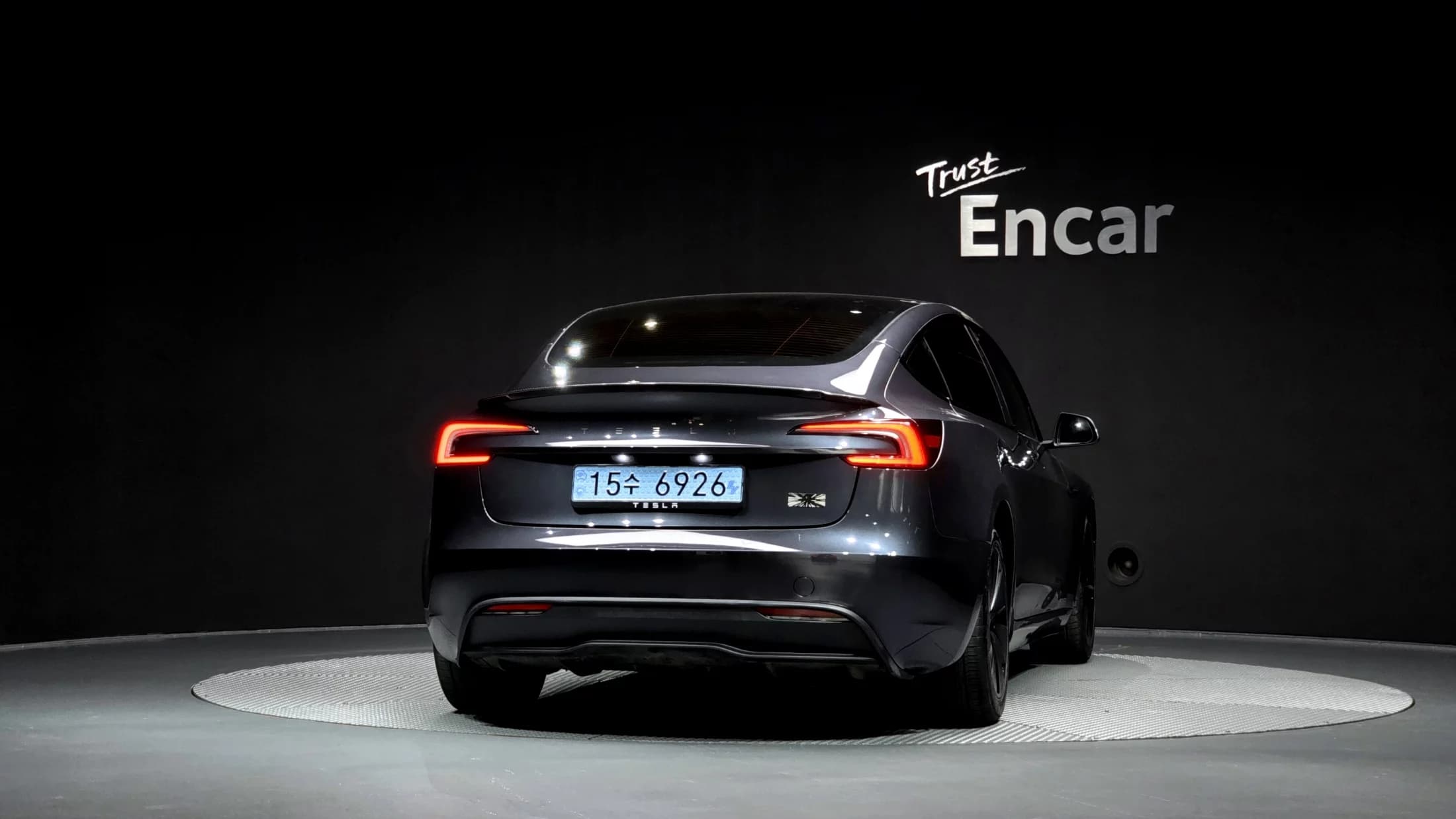 Tesla MODEL 3 RWD, электромобиль, 2025 г. 14797 км. — фото 4