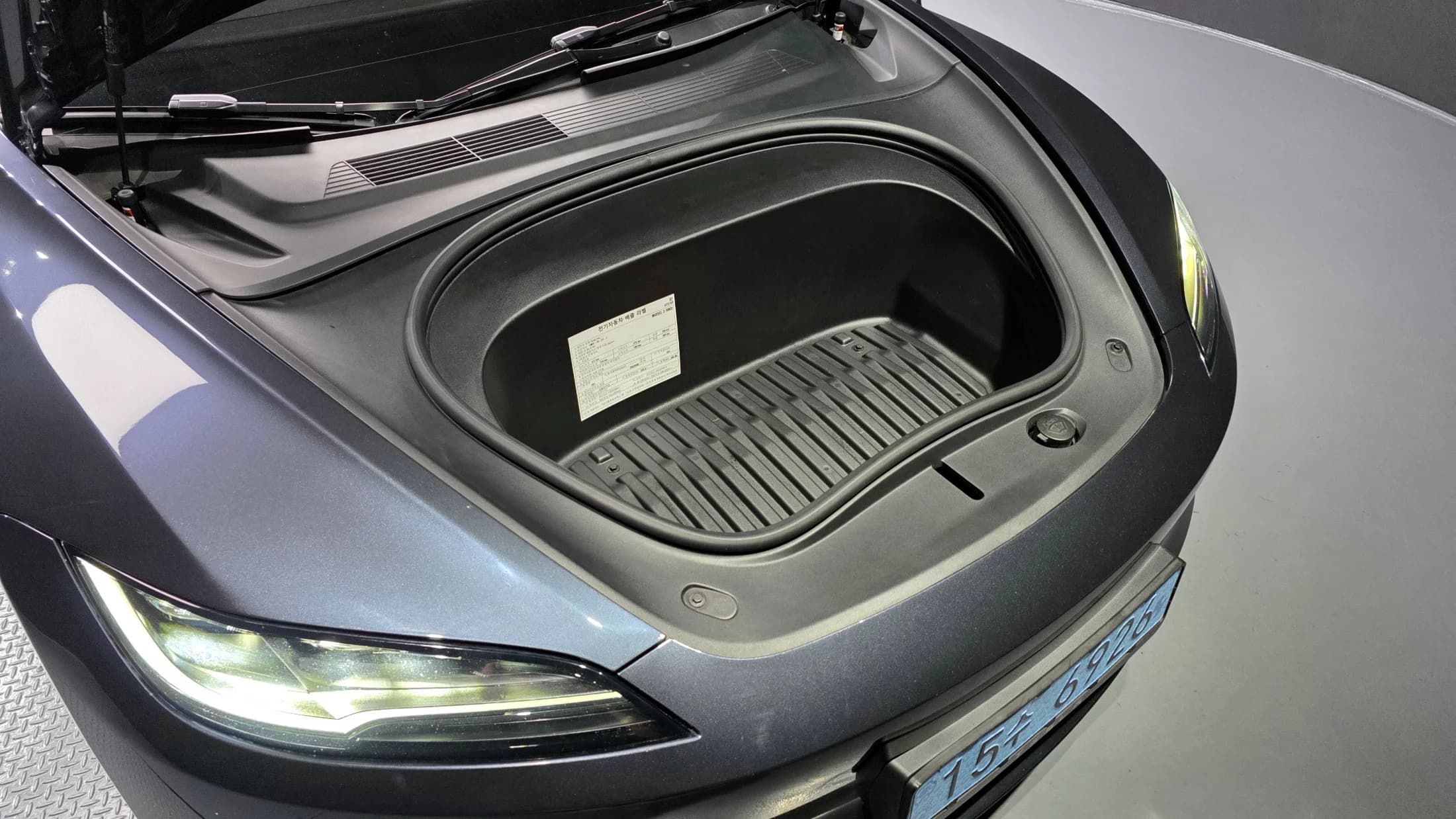 Tesla MODEL 3 RWD, электромобиль, 2025 г. 14797 км. — фото 6