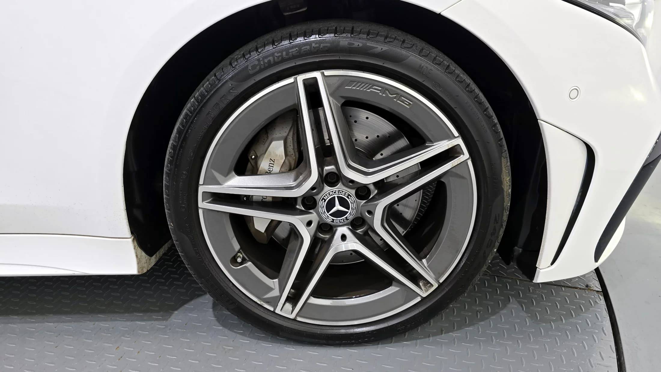 Mercedes-Benz CLS-Class CLS300d 4MATIC, 2023 г. 59917 км. — фото 5