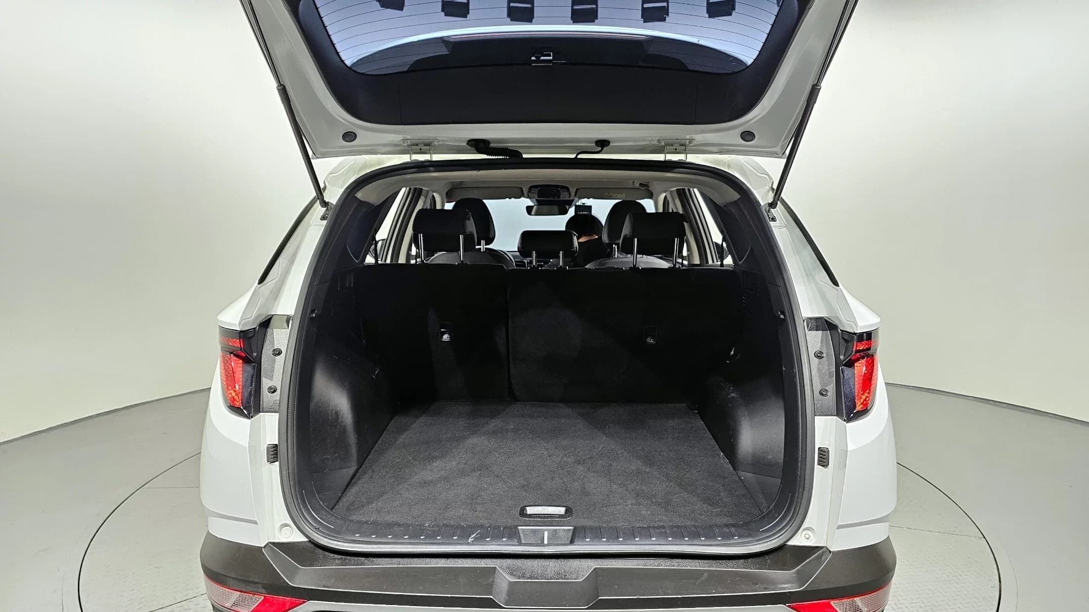 Hyundai Tucson Diesel 2.0 2WD Modern, 2021 г. 83798 км. — фото 20