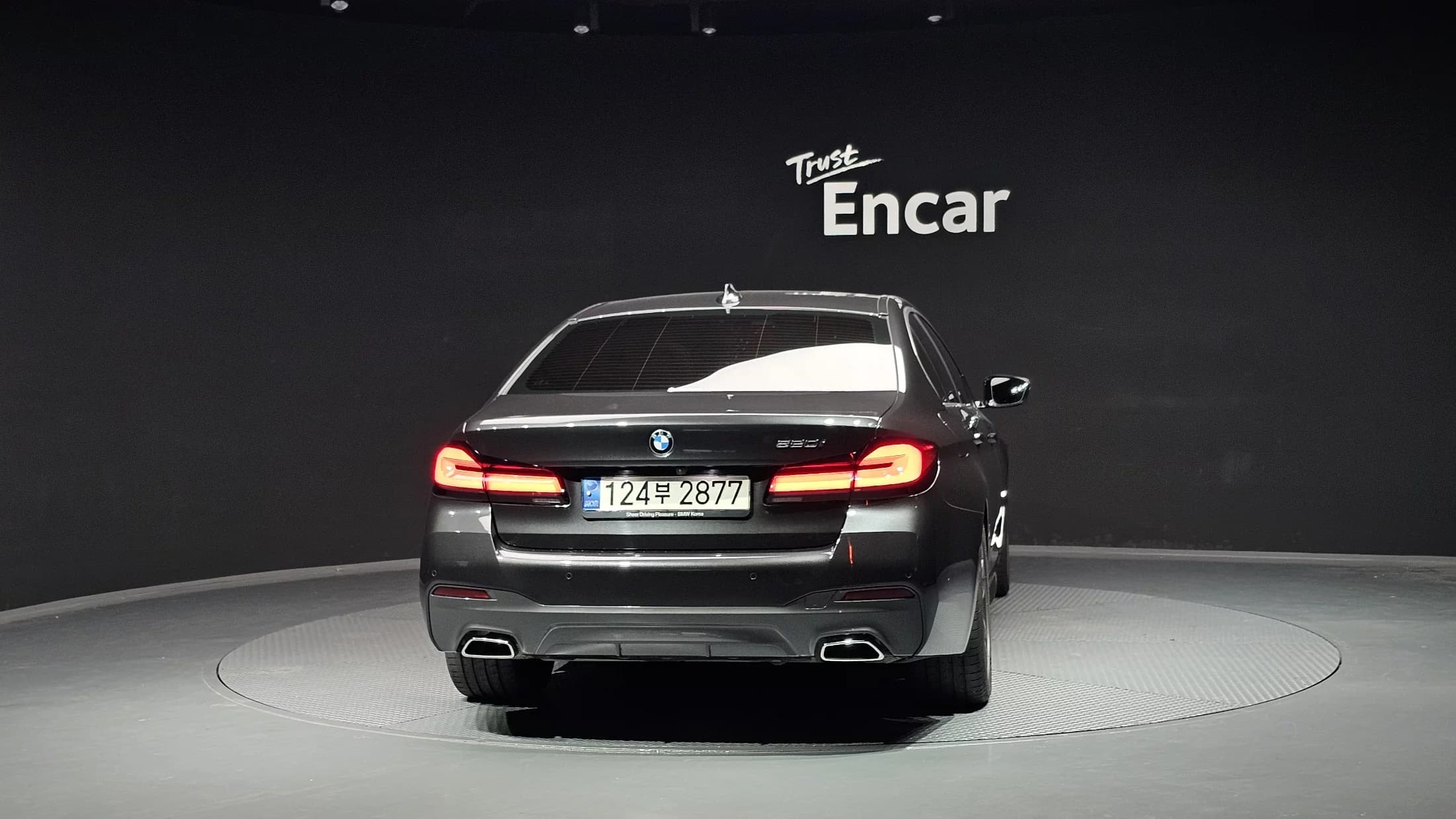 BMW 5-Series 520i M Sport, 2022 г. 54828 км. — фото 4