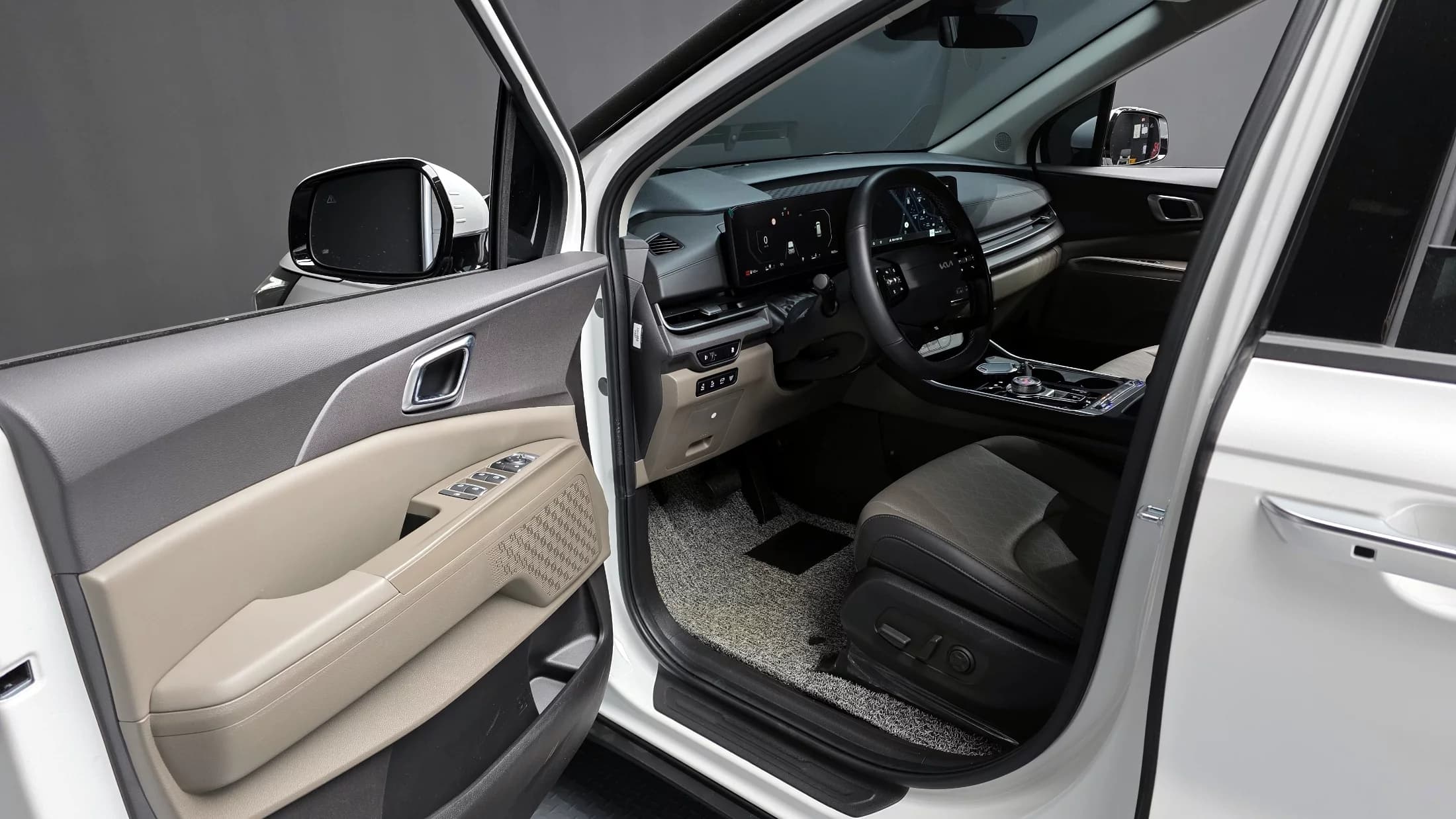 Kia Carnival Gasoline 9-Seater Noblesse, 2025 г. 9852 км. — фото 10