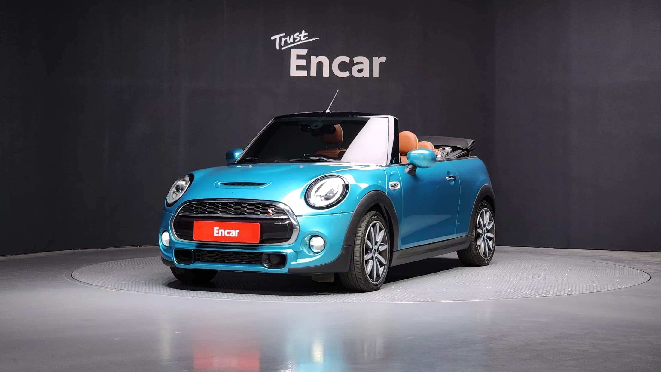MINI Cooper Convertible Standard 3rd, 2021 г. 46015 км.