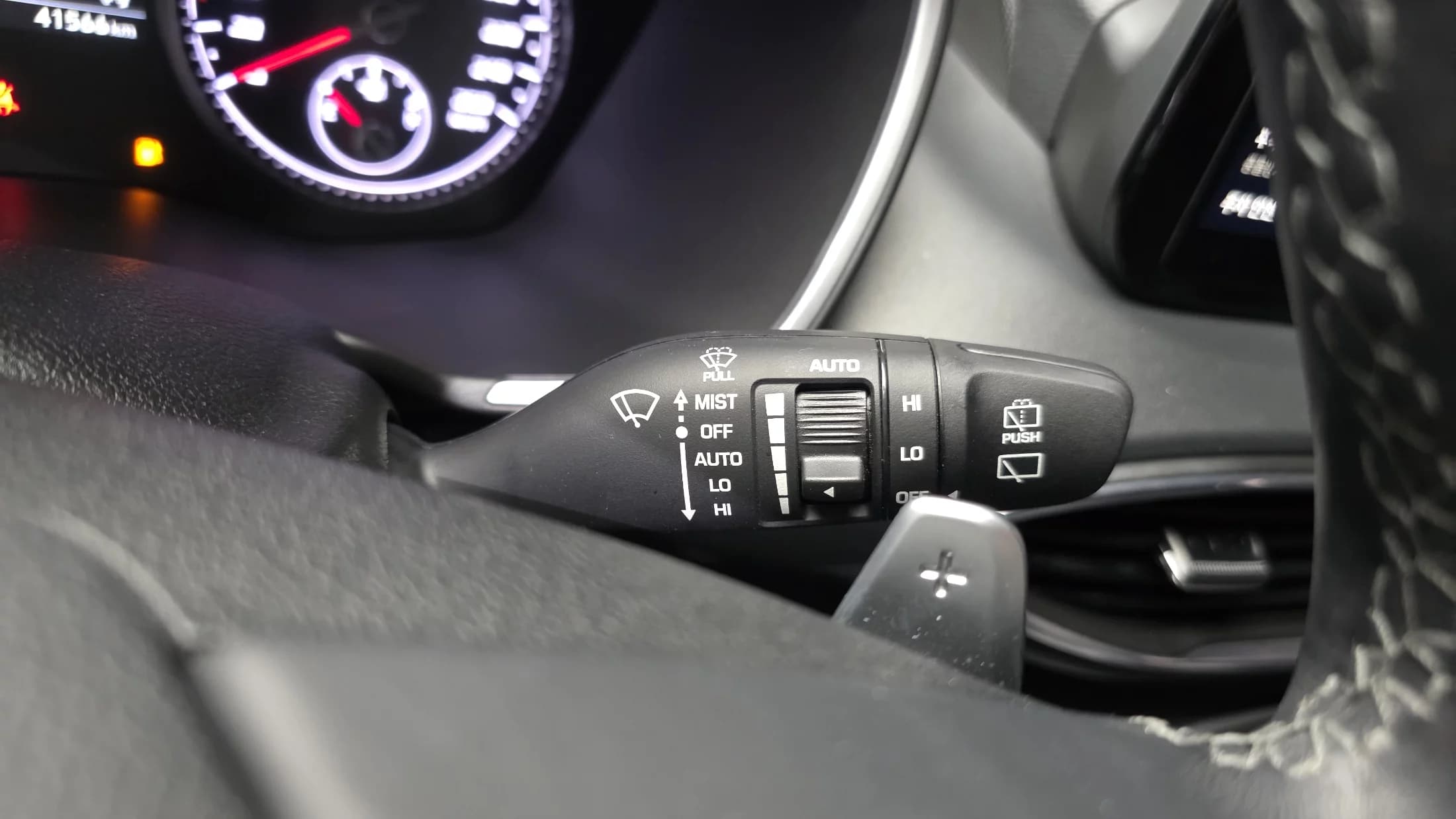 Hyundai Santa Fe Diesel 2.2 4WD Exclusive, 2023 г. 41569 км. — фото 15