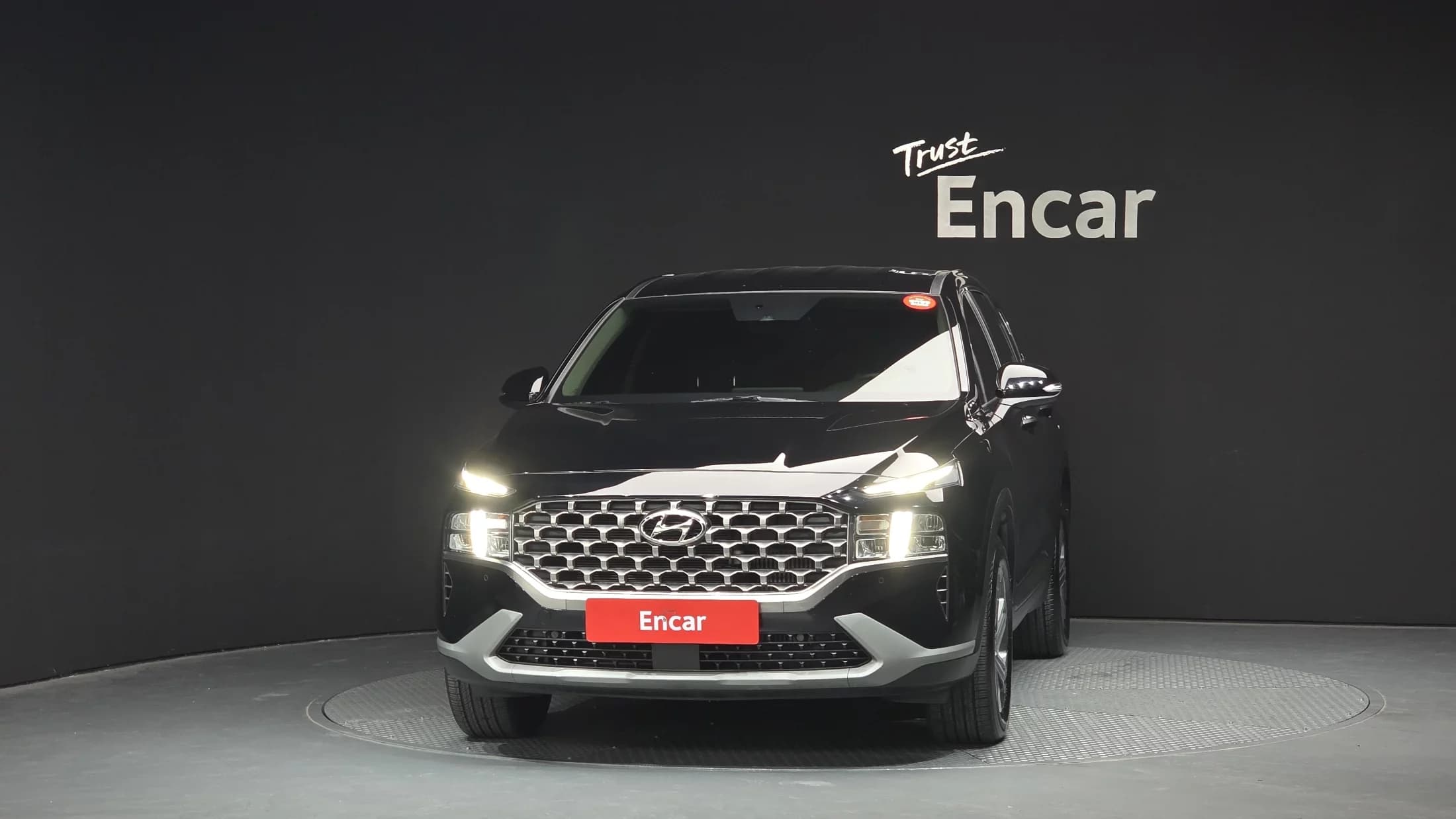 Hyundai Santa Fe Diesel 2.2 4WD Exclusive, 2023 г. 41569 км. — фото 3
