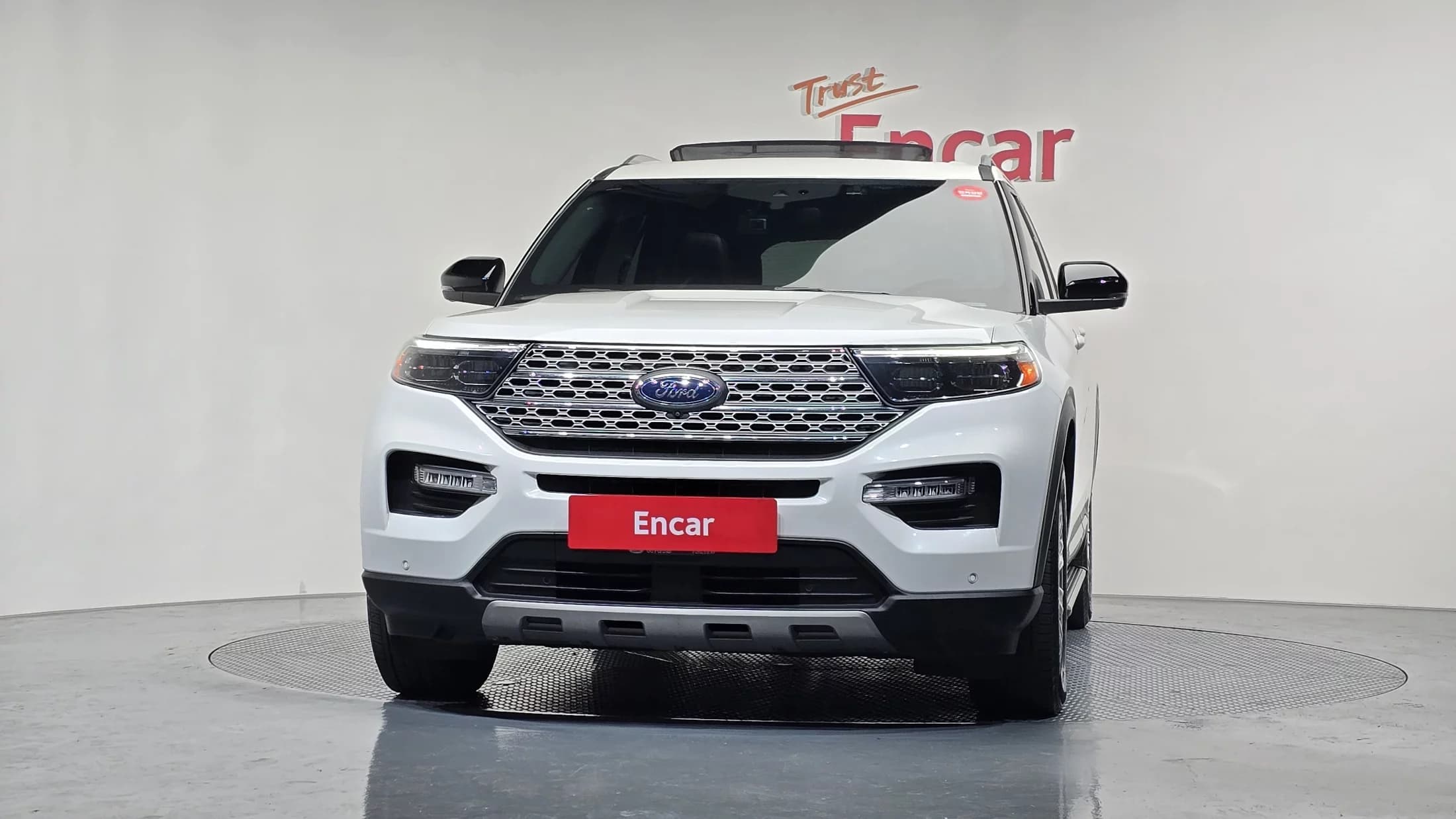 Ford EXPLORER 2.3 LimIted 4WD, 2022 г. 78083 км. — фото 3