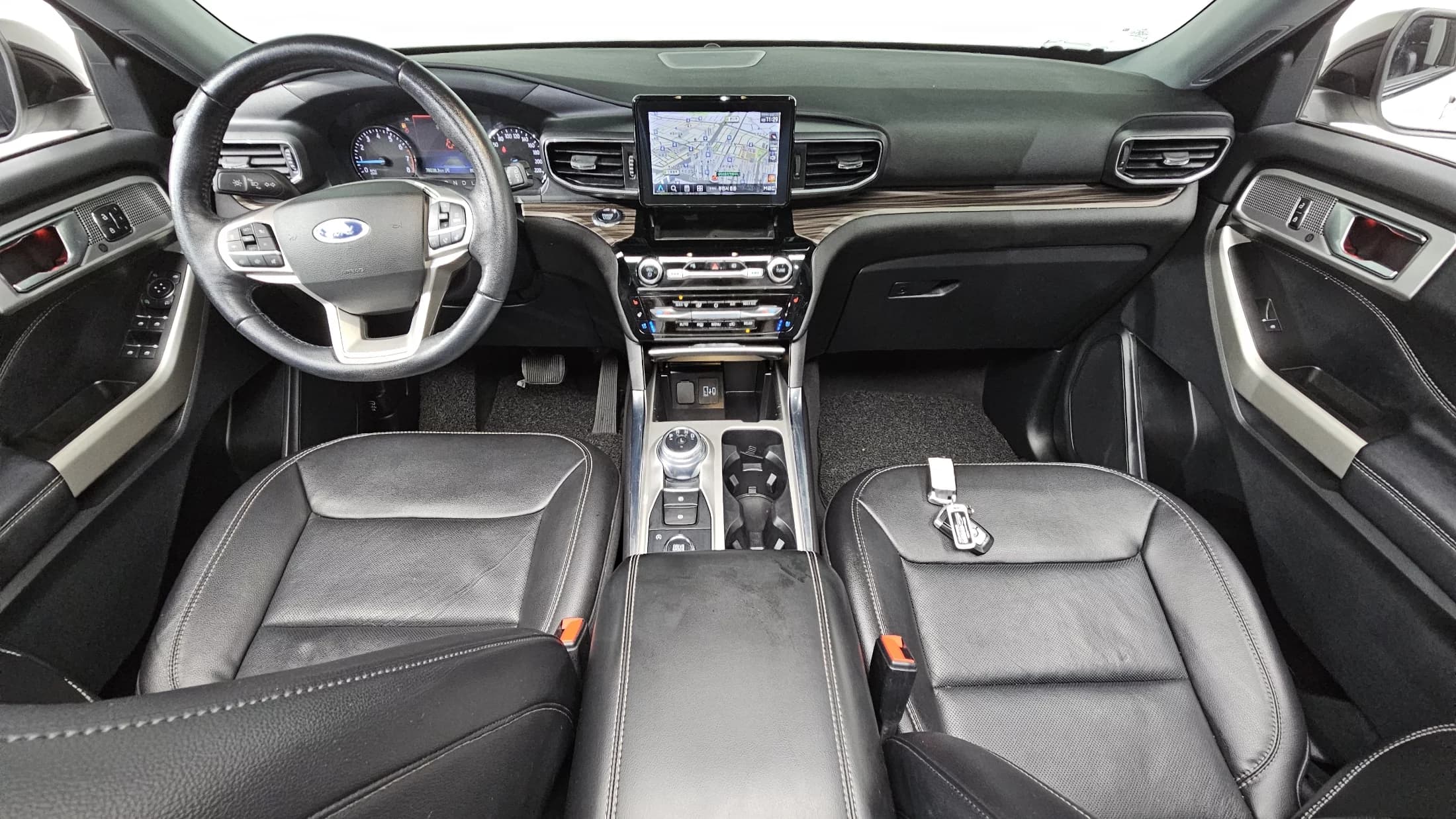 Ford EXPLORER 2.3 LimIted 4WD, 2022 г. 78083 км. — фото 7