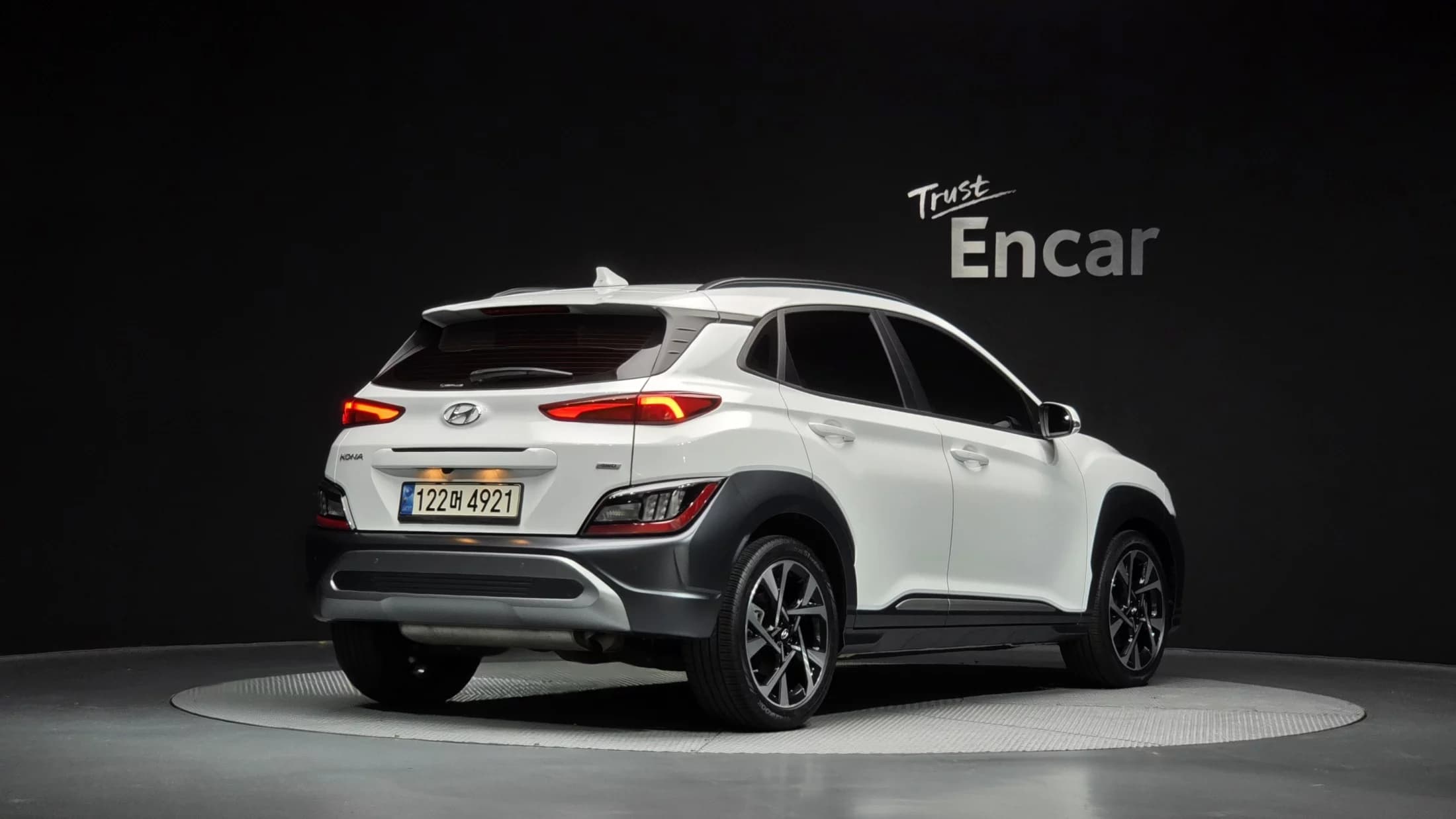 Hyundai Kona Gasoline 1.6 Turbo 4WD Inspiration, 2022 г. 28654 км. — фото 2