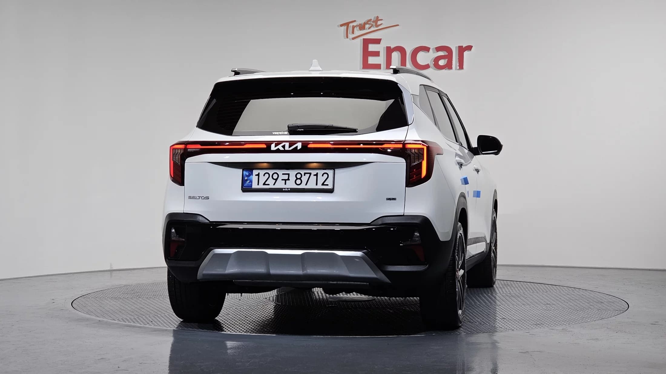 Kia Seltos Gasoline 1.6 Turbo 4WD Signature, 2023 г. 25092 км. — фото 4