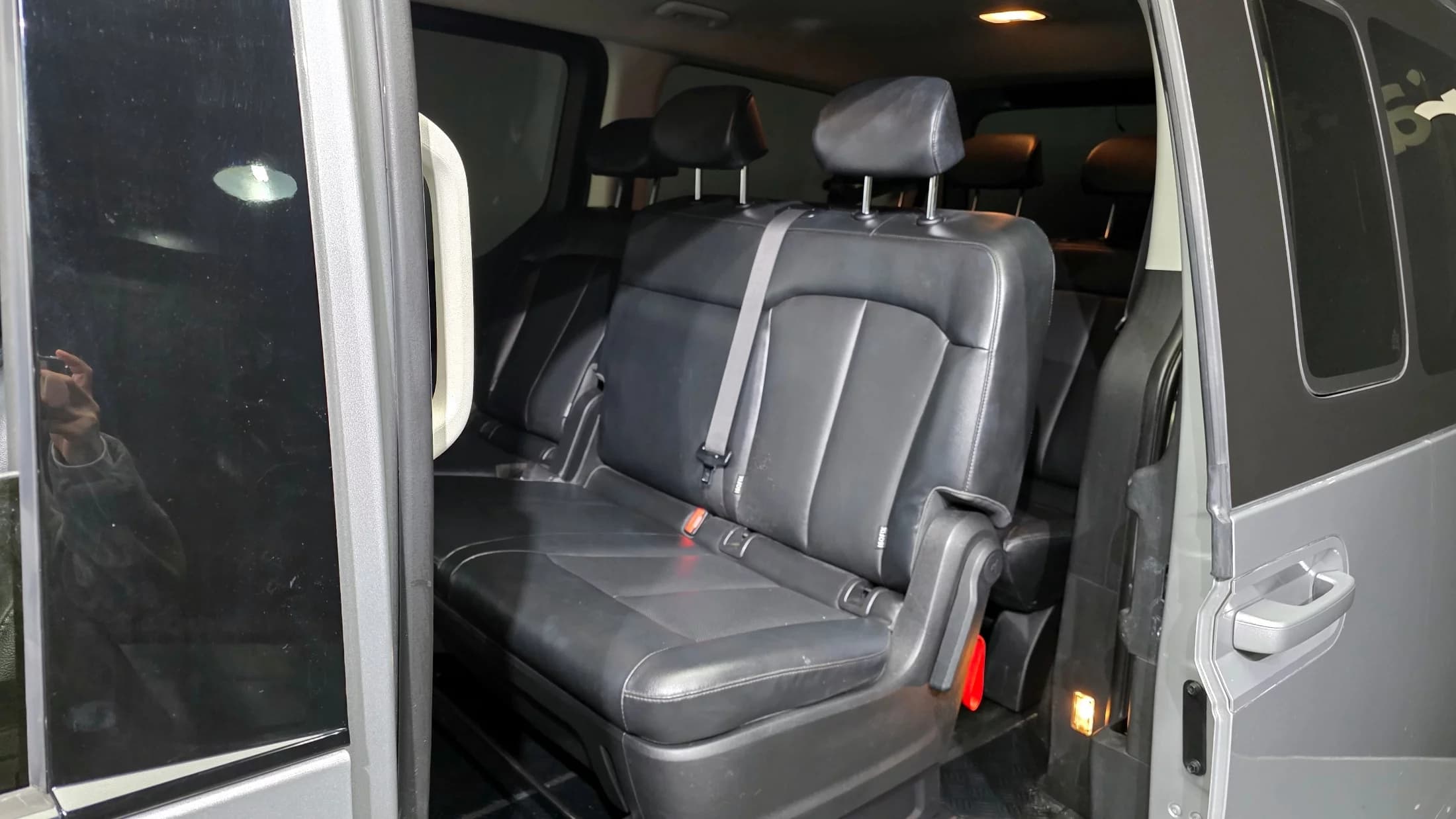 Hyundai Staria 4WD Tourer 9-Seater Modern, 2021 г. 68399 км. — фото 11