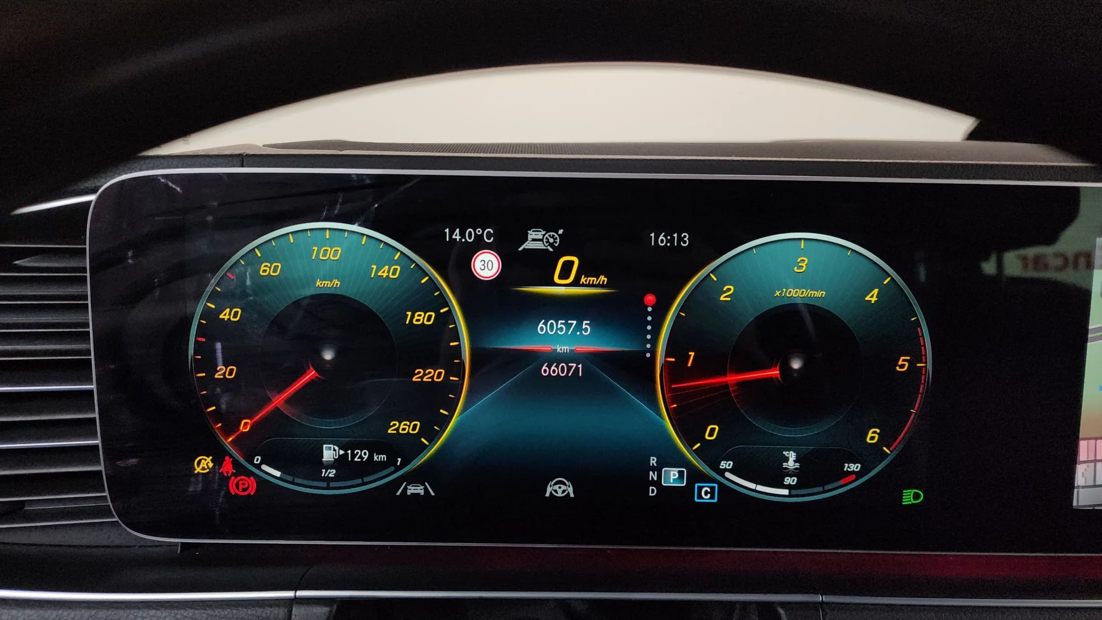 Mercedes-Benz GLS-Class GLS400d 4MATIC, 2022 г. 66083 км. — фото 8