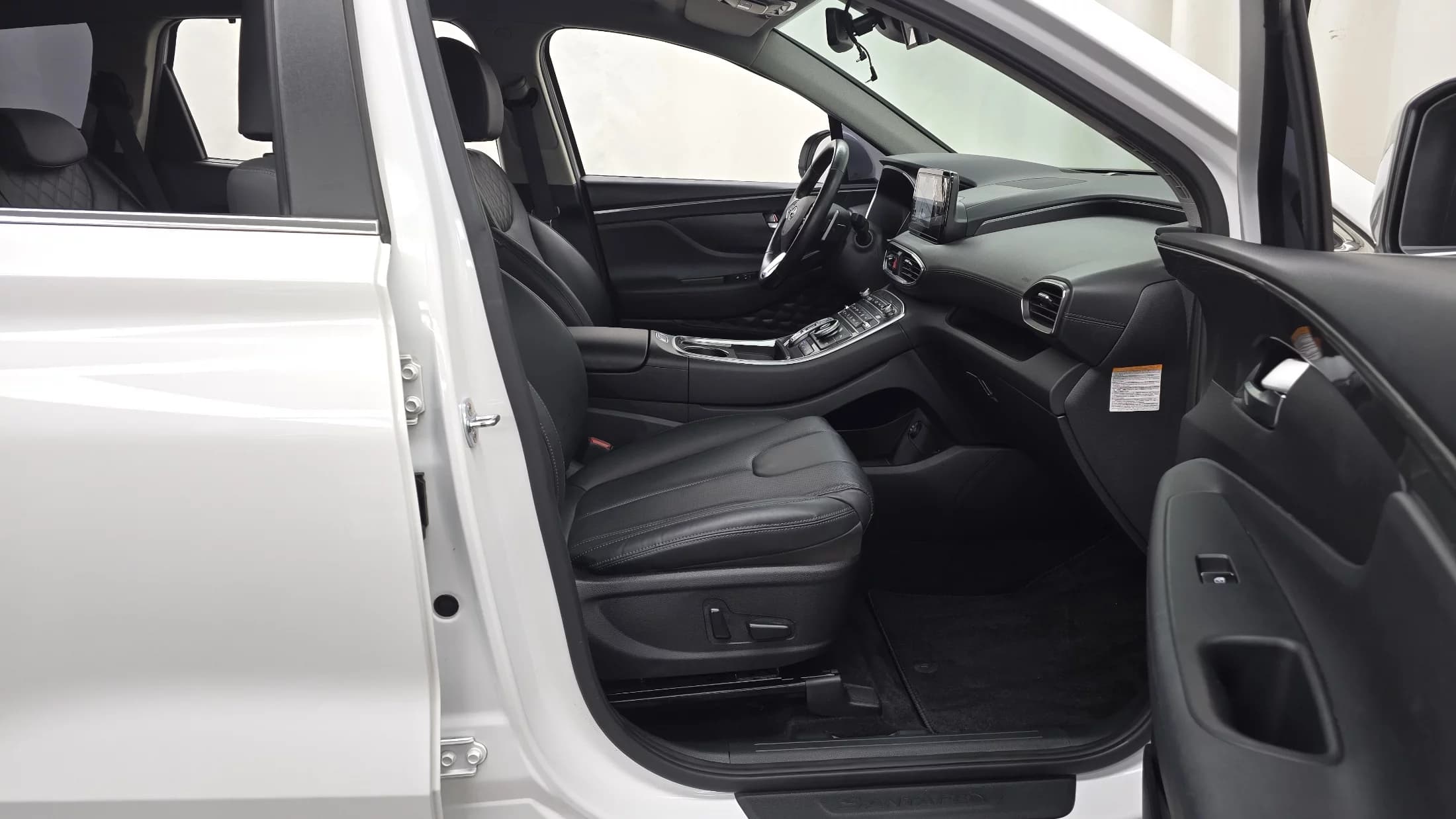 Hyundai Santa Fe HEV 1.6 2WD Prestige, гибрид, 2022 г. 106959 км. — фото 11
