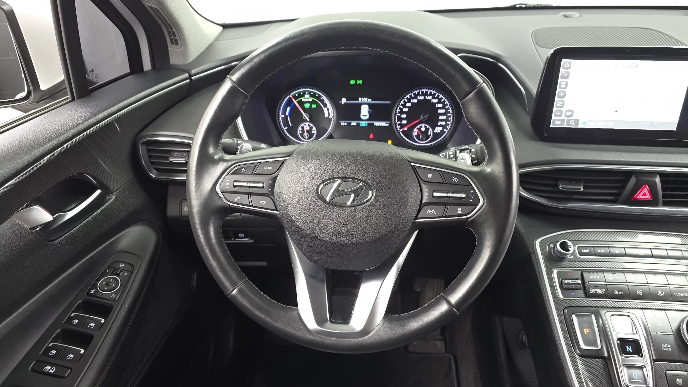 Hyundai Santa Fe HEV 1.6 2WD Prestige, гибрид, 2022 г. 106959 км. — фото 13