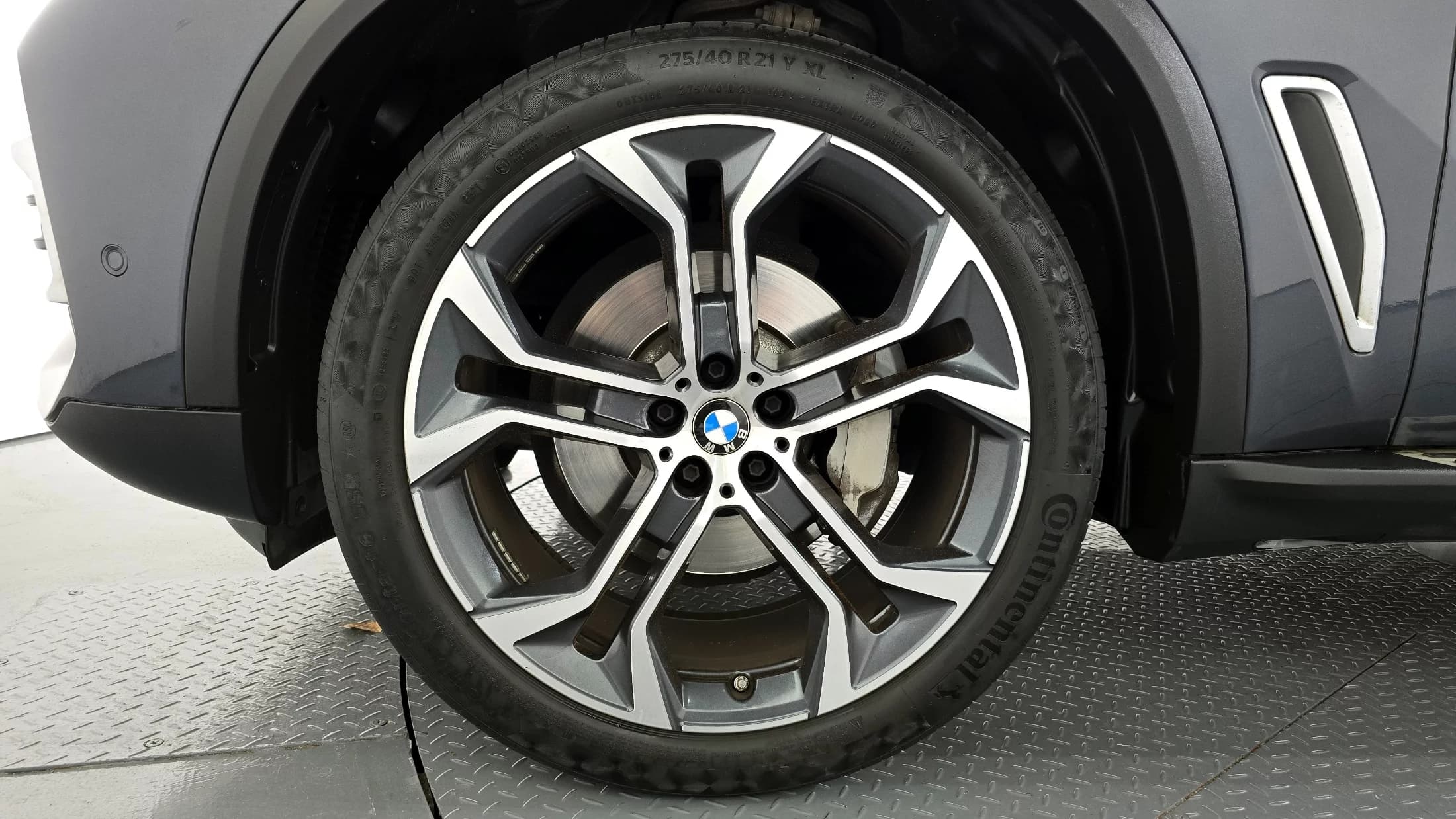 BMW X5 xDrive 40i xLine, 2021 г. 48571 км. — фото 5