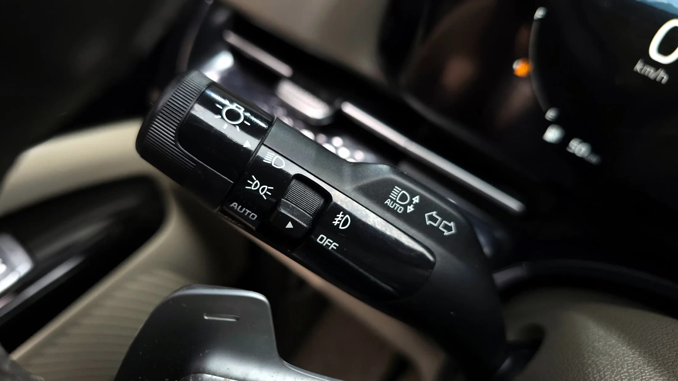 Kia Carnival Gasoline 7-Seater Hi-Limousine Signature, 2021 г. 65705 км. — фото 19