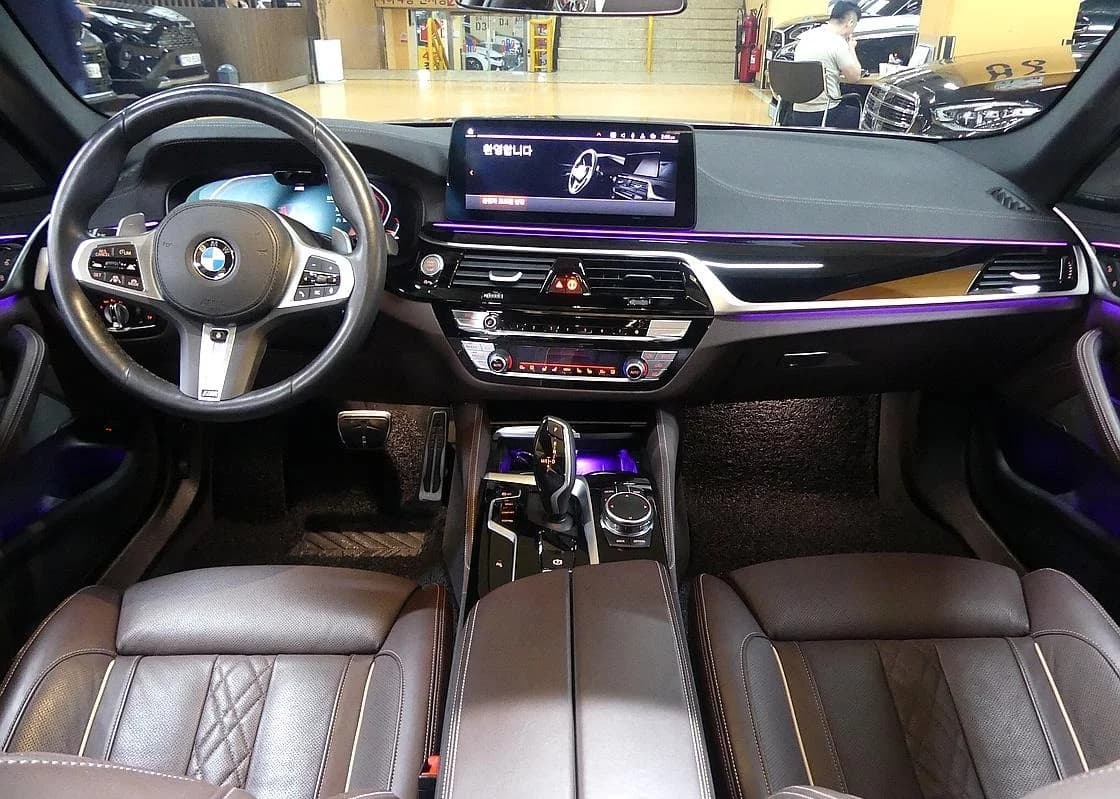 BMW 5-Series 530i M Sport Package, 2022 г. 47005 км. — фото 7