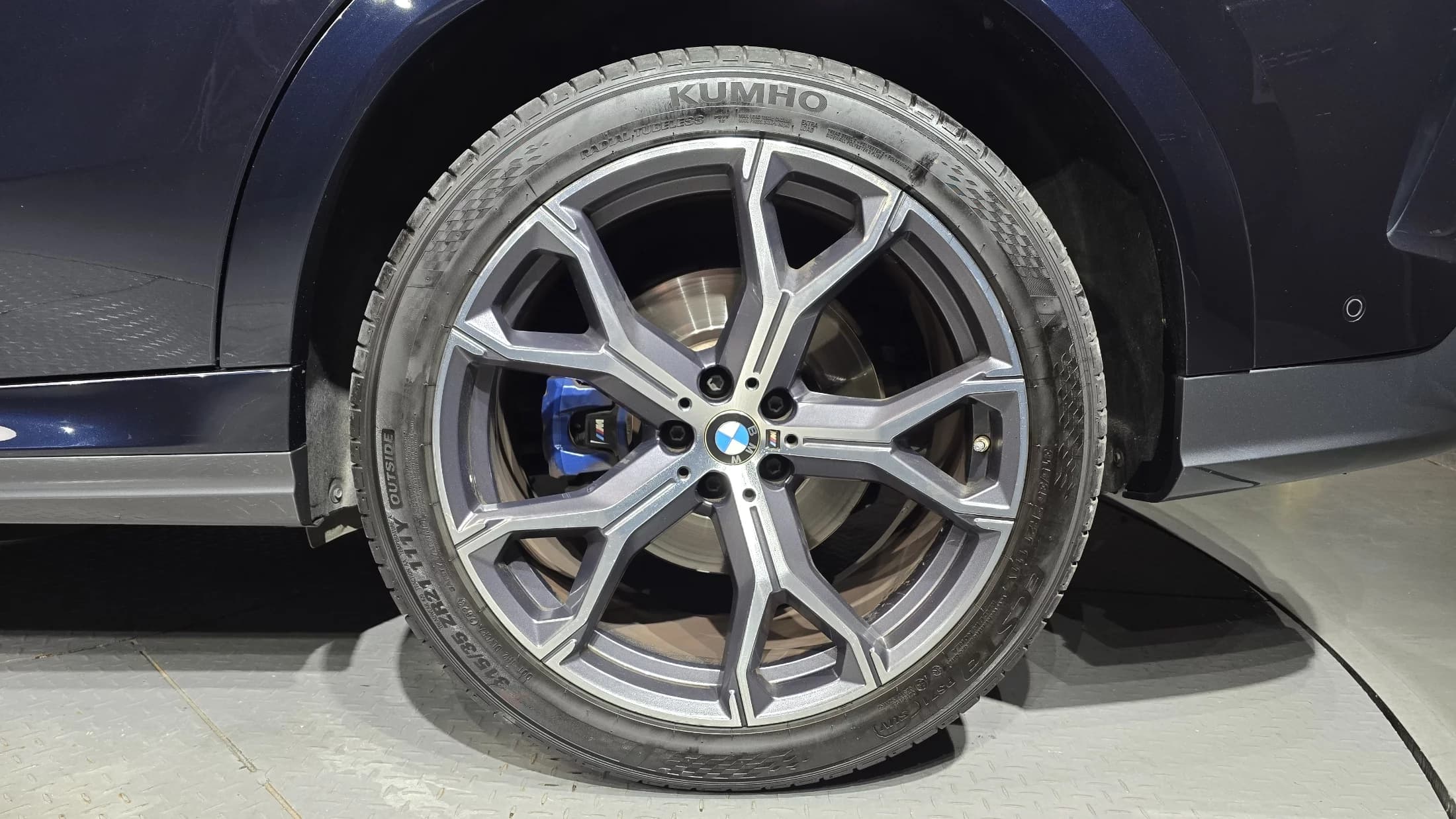 BMW X6 xDrive40i M Sport, 2022 г. 46749 км. — фото 5