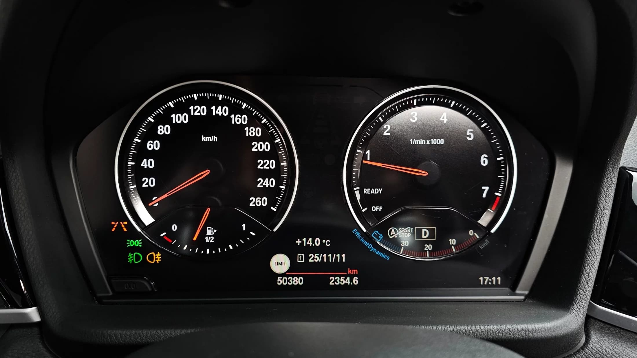 BMW X1 xDrive 20i xLine, 2022 г. 50387 км. — фото 8