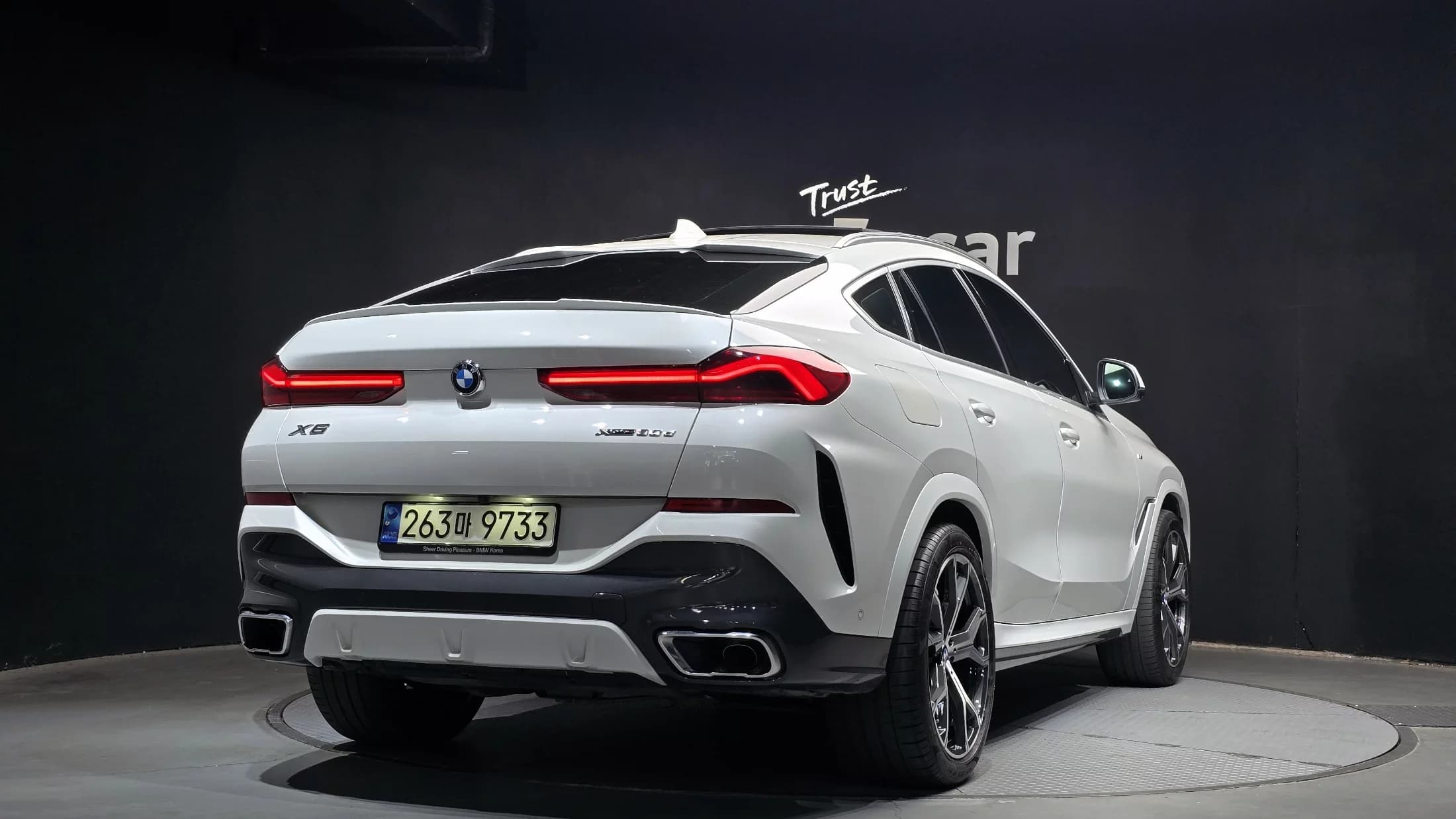 BMW X6 xDrive30d M Sport, 2022 г. 67296 км. — фото 2