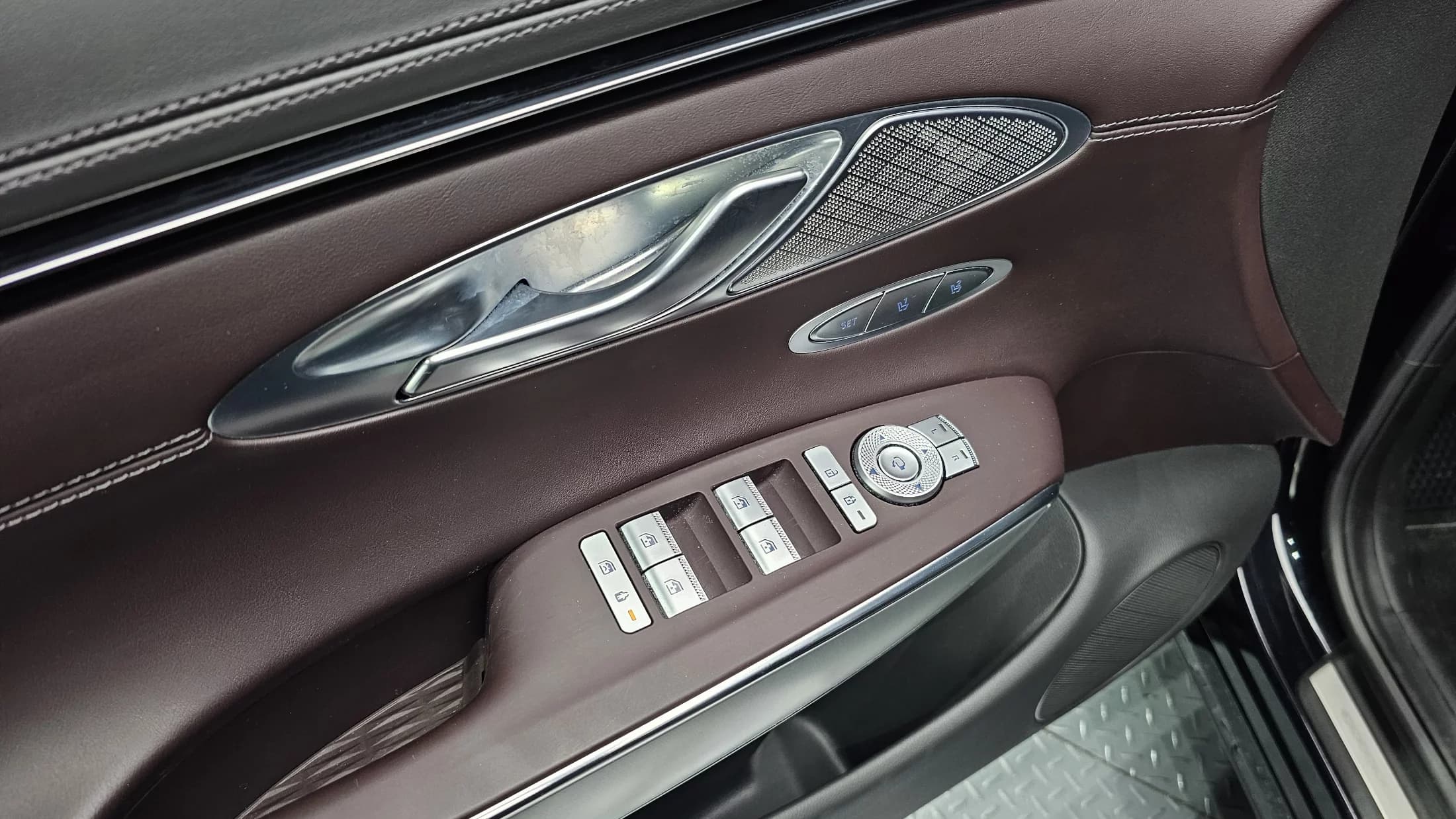 Genesis GV70 2.5T Gasoline AWD, 2021 г. 85355 км. — фото 18
