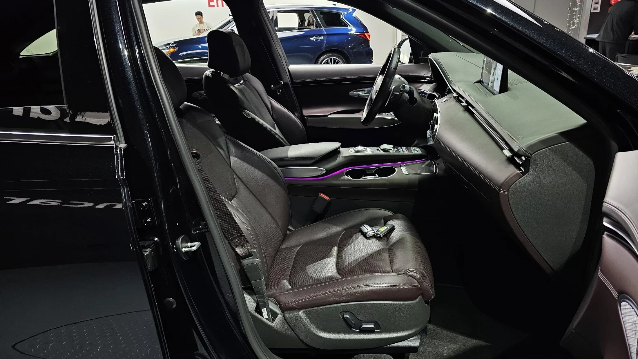 Genesis GV70 2.5T Gasoline AWD, 2021 г. 85355 км. — фото 10