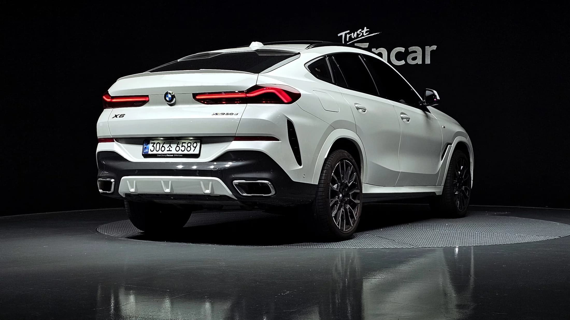 BMW X6 xDrive30d M Sport, 2024 г. 24433 км. — фото 2