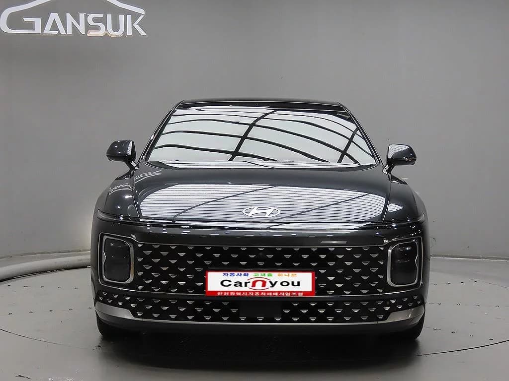 Hyundai Grandeur 2,5 Gasoline 2WD Exclusive, 2023 г. 61615 км. — фото 3