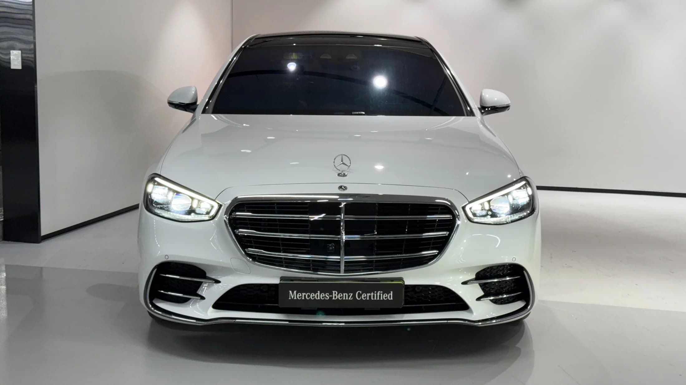 Mercedes-Benz S-Class S500L 4MATIC, 2025 г. 4681 км. — фото 2