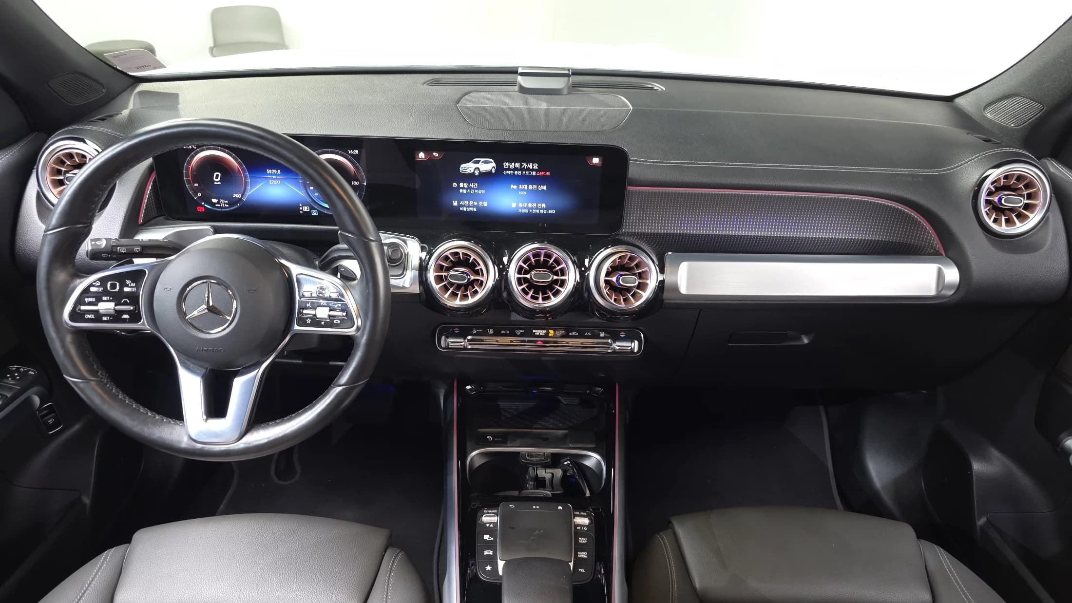 Mercedes-Benz EQB EQB300 4MATIC, электромобиль, 2022 г. 27277 км. — фото 7