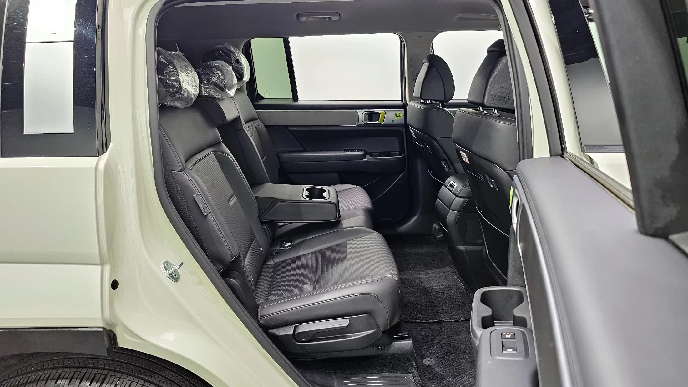 Hyundai Santa Fe Gasoline 2.5T 2WD Exclusive, 2023 г. 73065 км. — фото 11