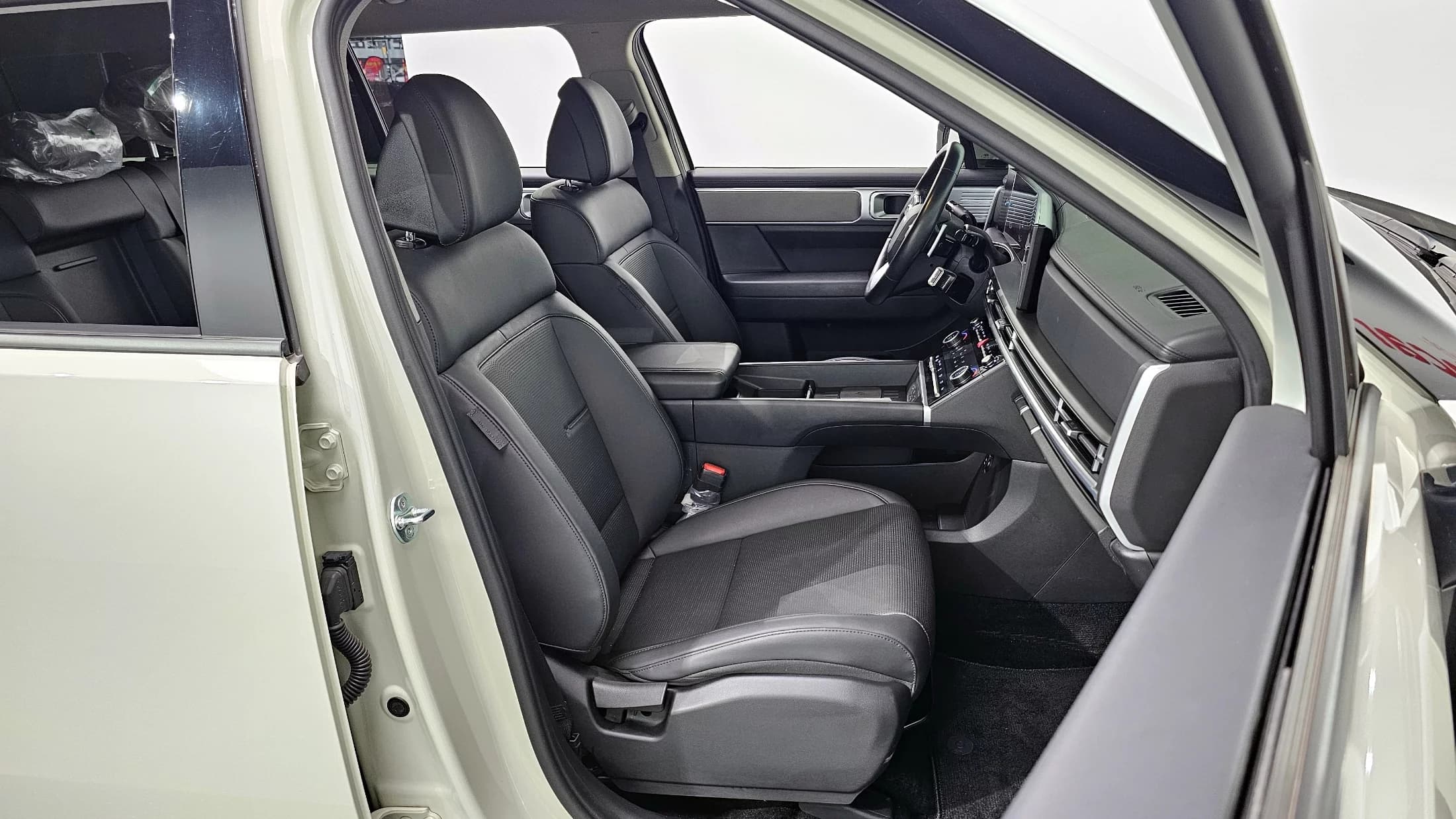 Hyundai Santa Fe Gasoline 2.5T 2WD Exclusive, 2023 г. 73065 км. — фото 12