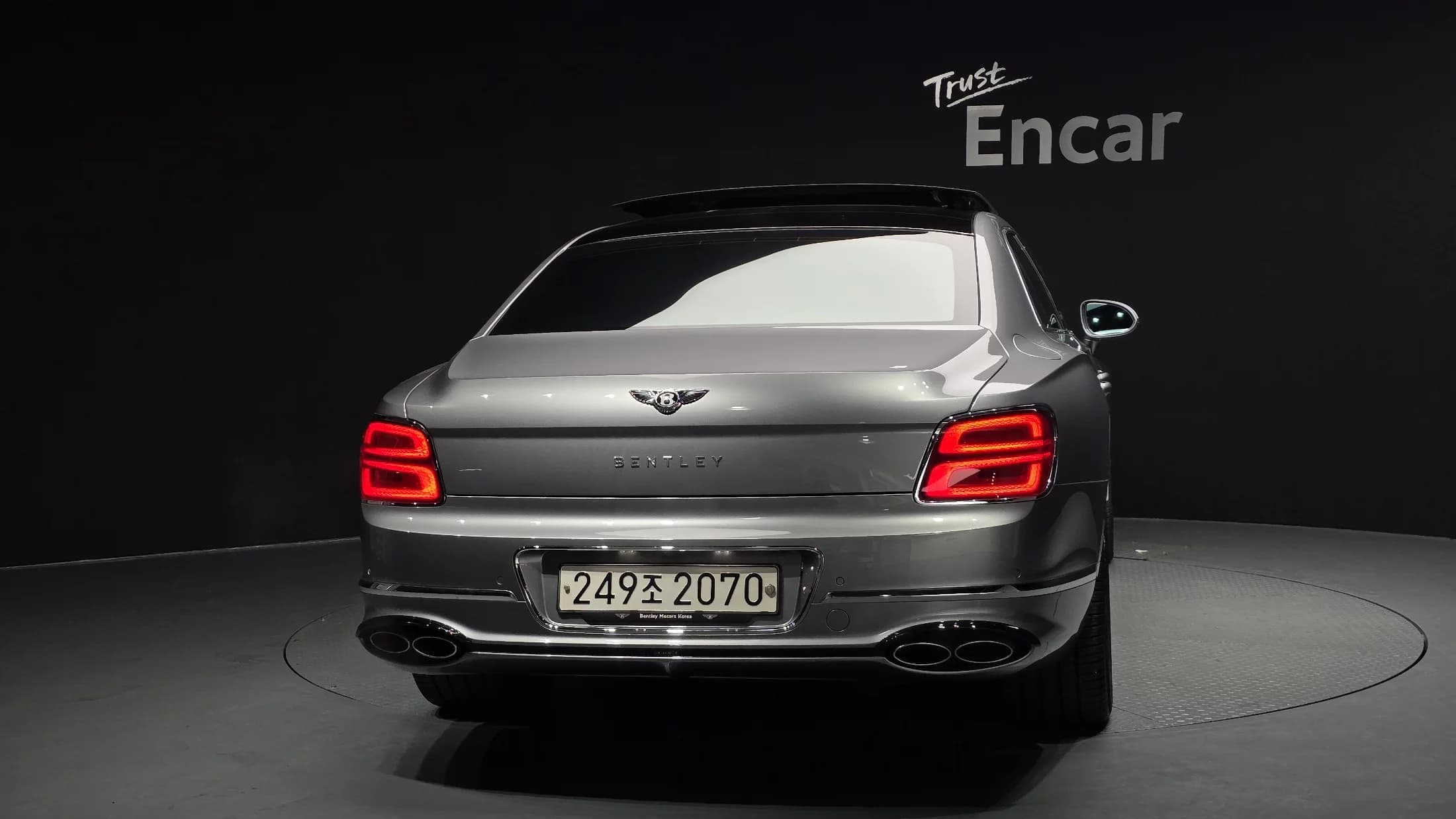 Bentley Flying Spur 4.0 Azure, 2023 г. 9149 км. — фото 4
