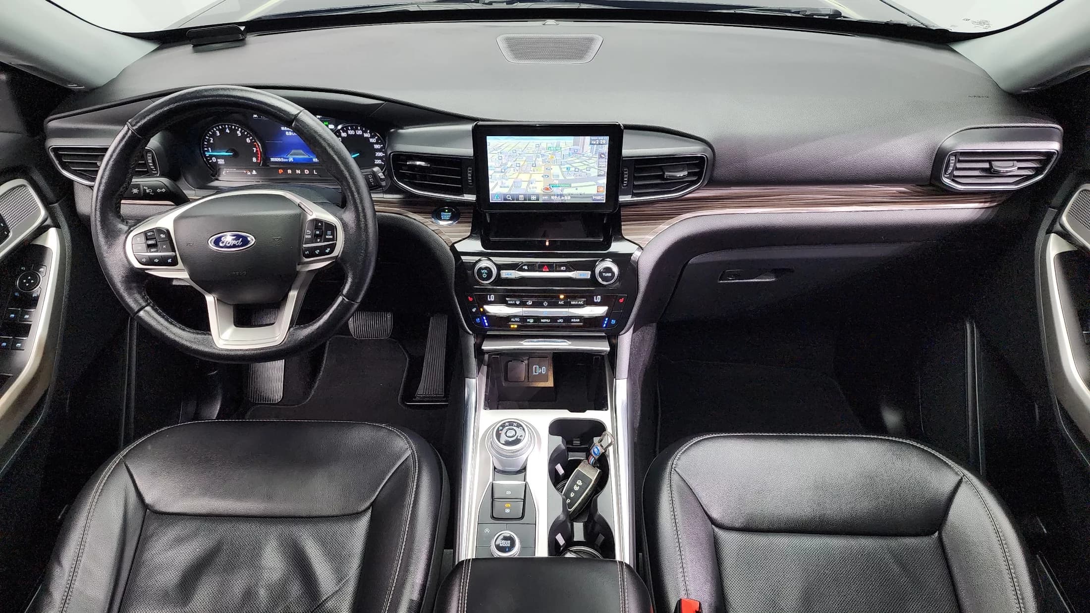Ford EXPLORER 2.3 LimIted 4WD, 2021 г. 35355 км. — фото 7