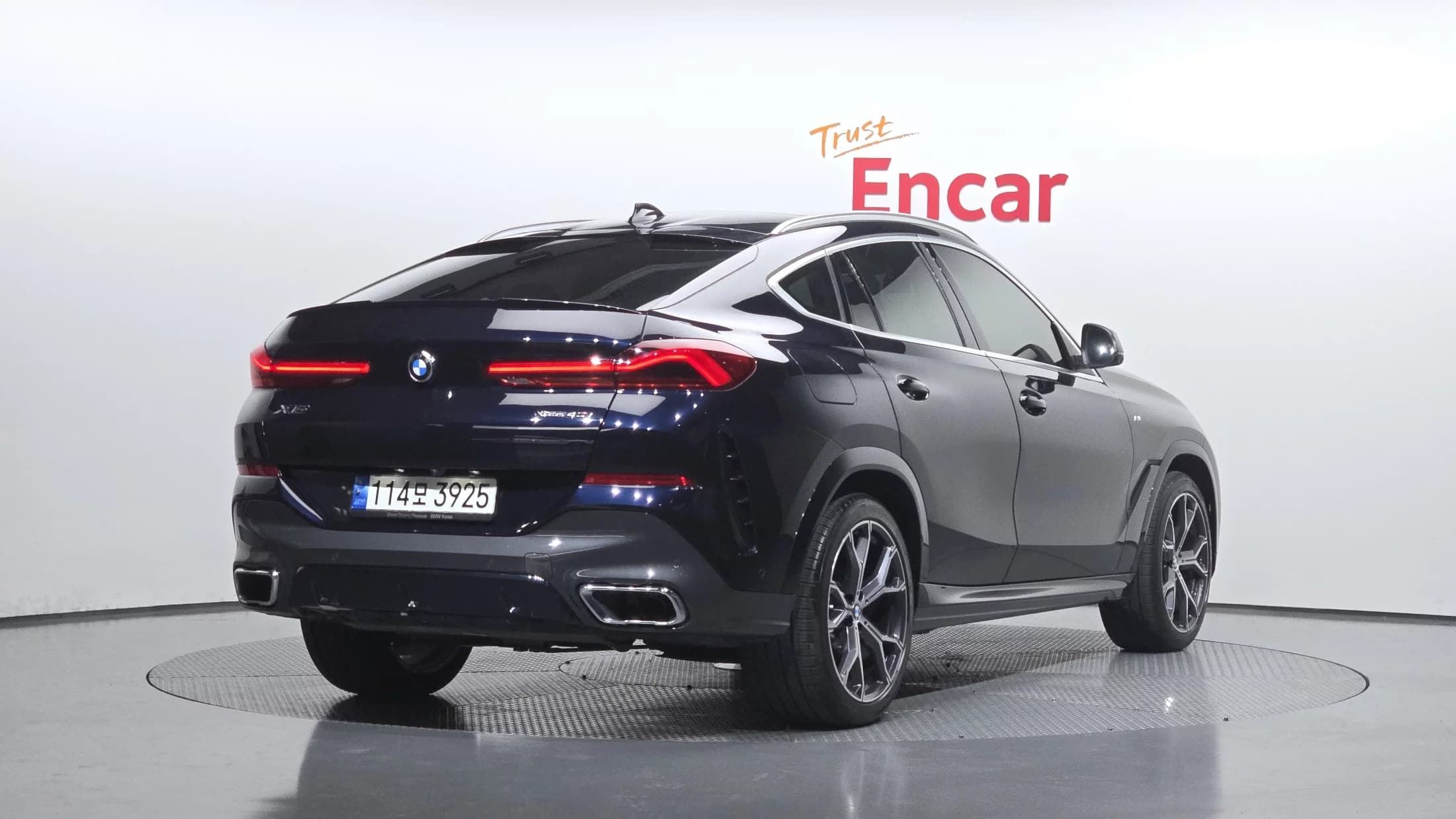 BMW X6 xDrive40i M Sport, 2022 г. 62431 км. — фото 2