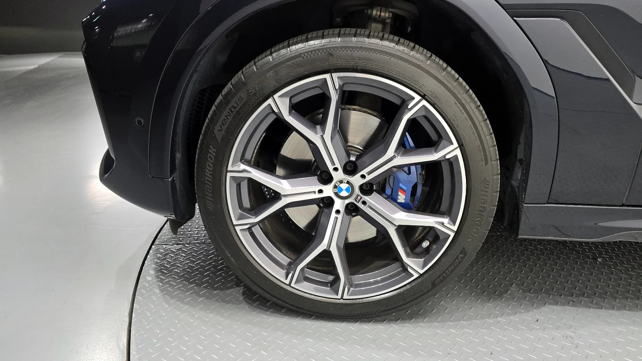 BMW X6 xDrive40i M Sport, 2022 г. 62431 км. — фото 5