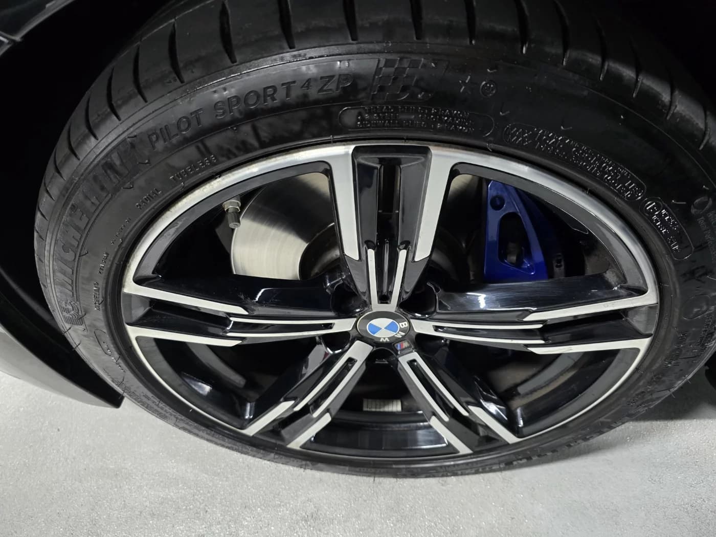 BMW 3-Series 320i Touring M Sports, 2023 г. 31280 км. — фото 20