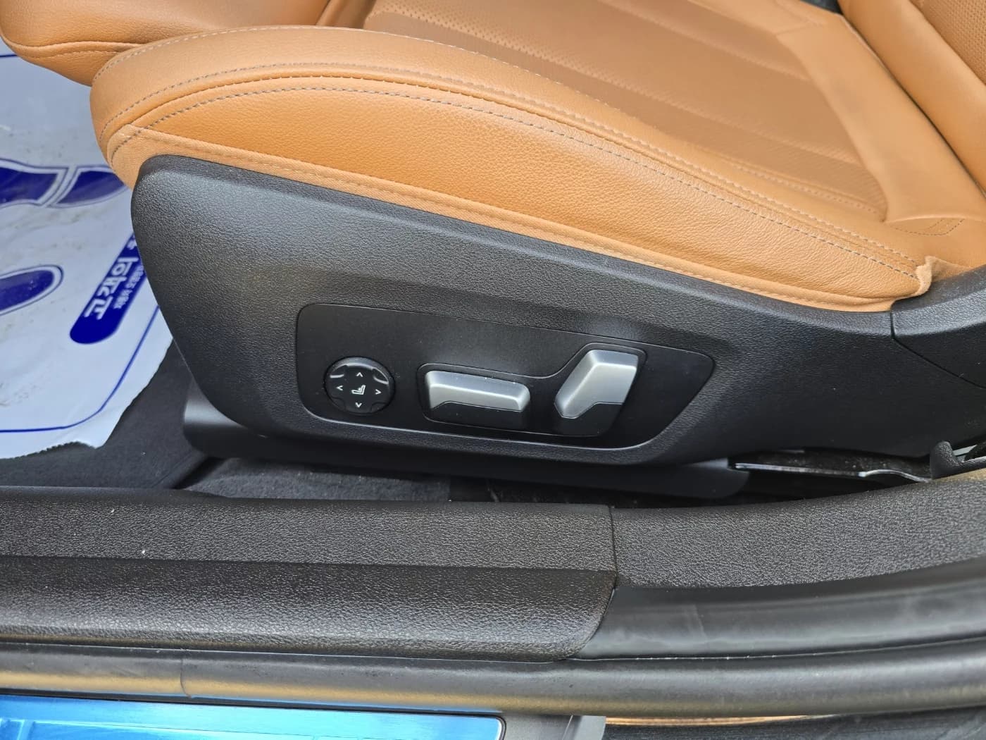 BMW 3-Series 320i Touring M Sports, 2023 г. 31280 км. — фото 9