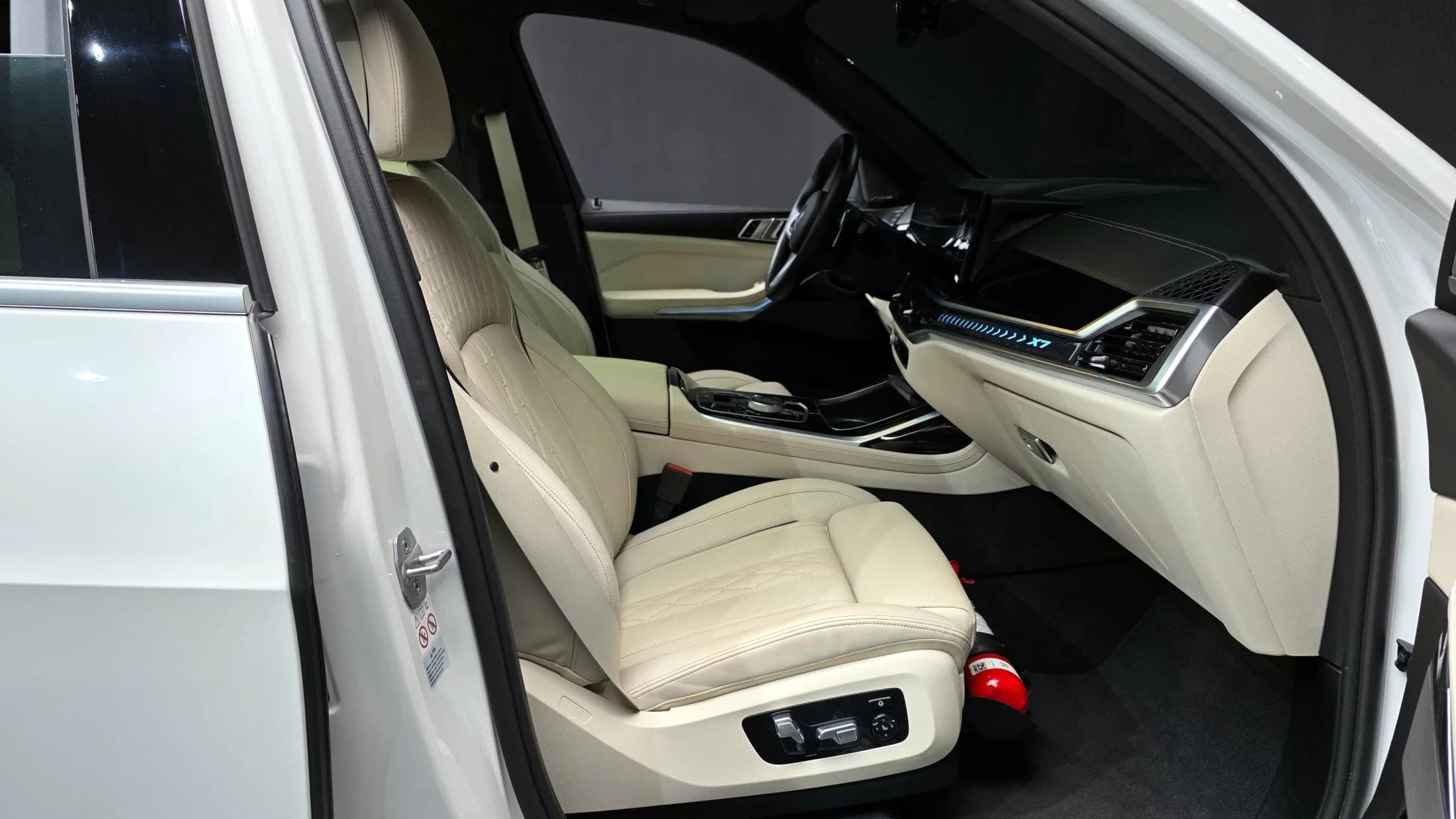 BMW X7 xDrive 40i M Sport 7STR, 2023 г. 62094 км. — фото 11